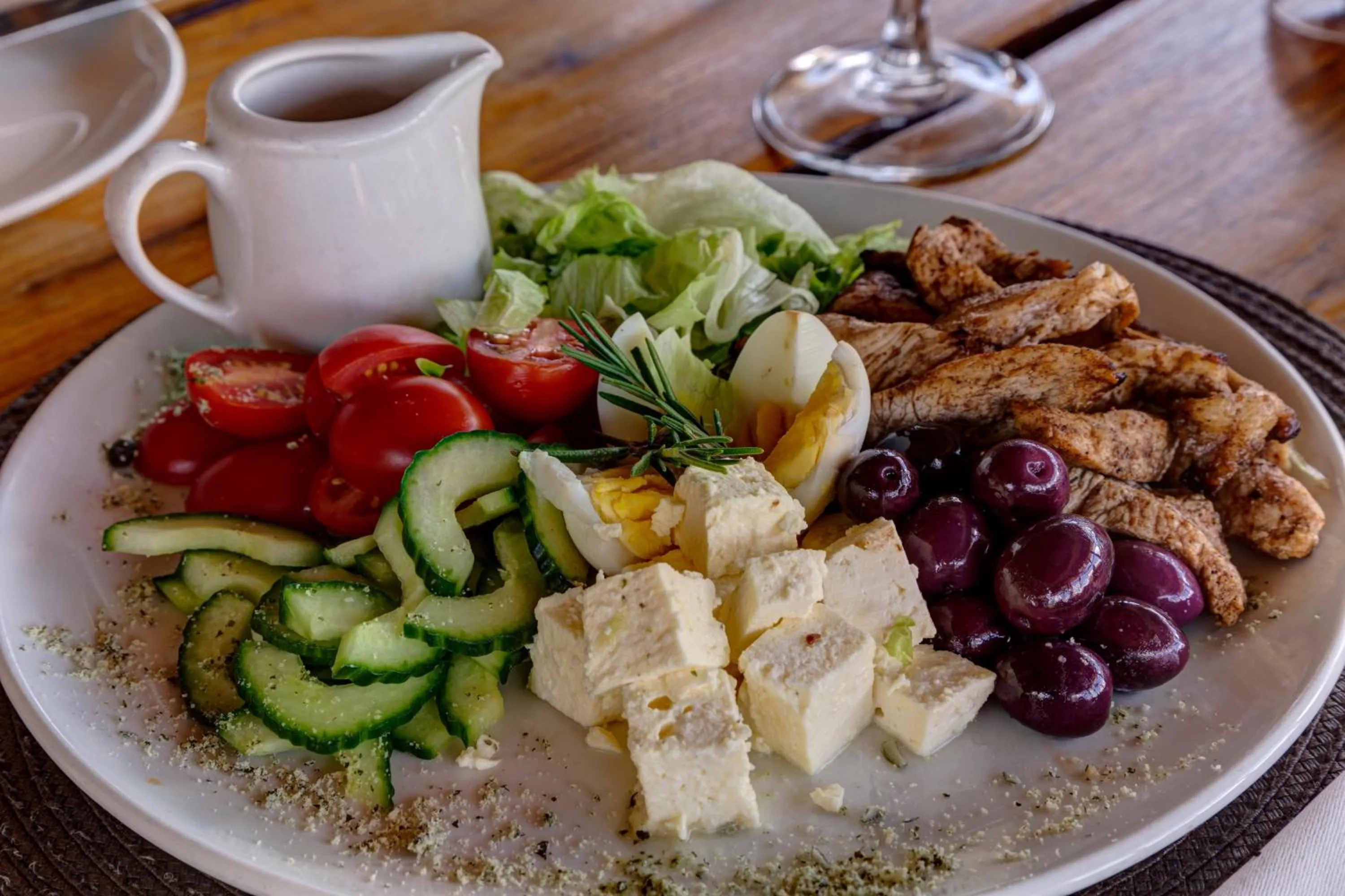 Restaurant/places to eat in Naankuse Lodge