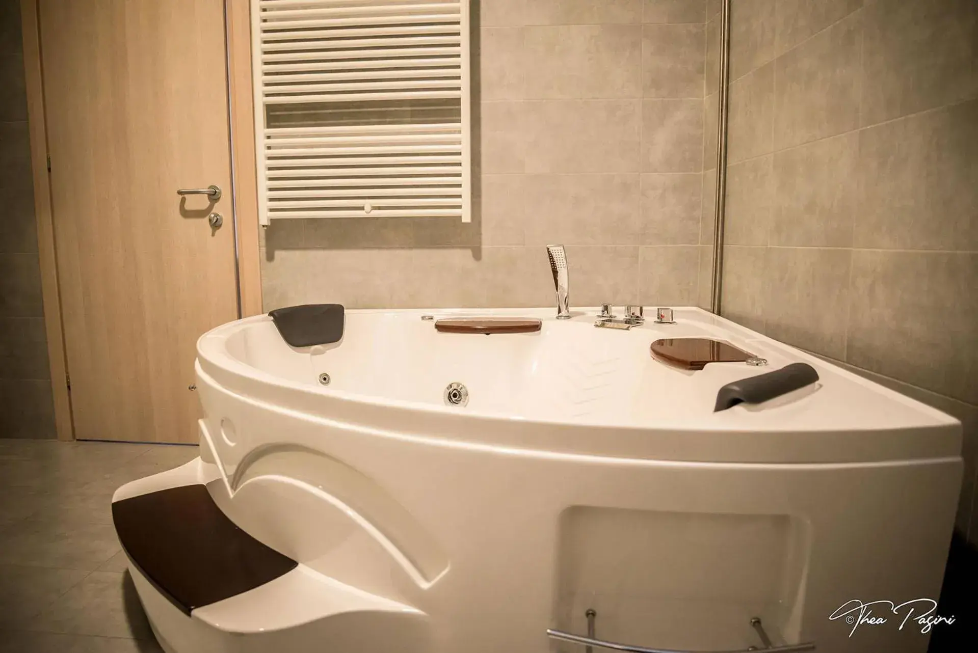 Junior Suite in Hotel Lonatino Junior Suite in Hotel Lonatino