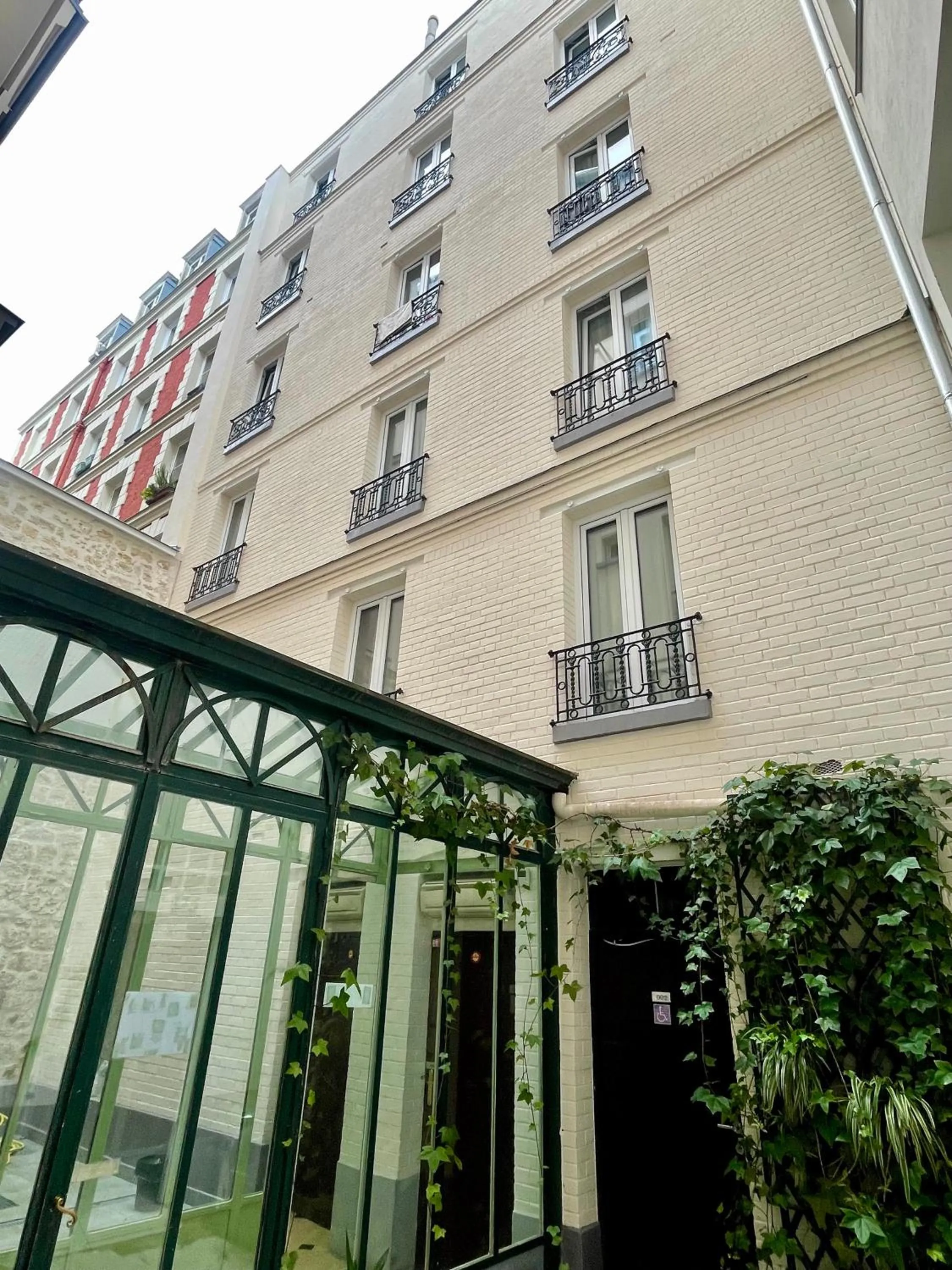 STYLE HOTEL