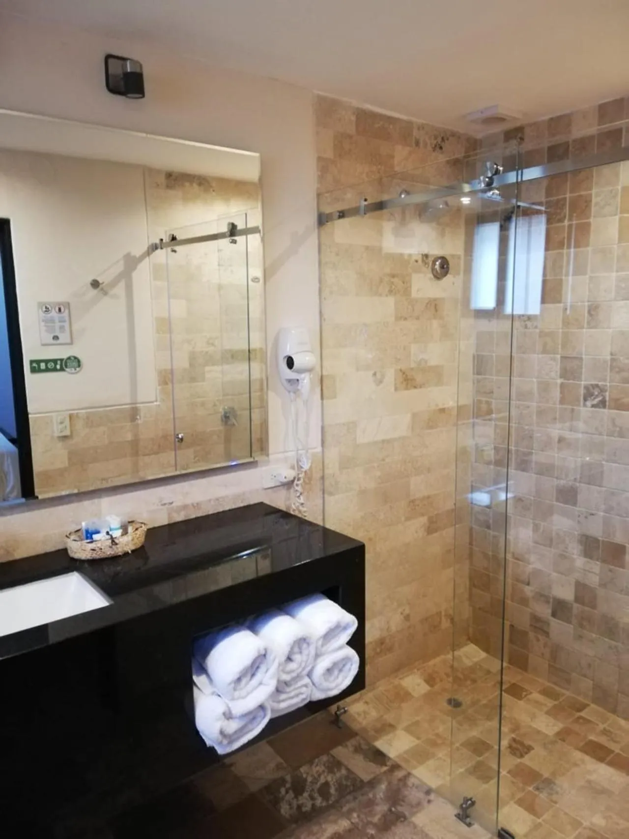 Bathroom in Termas de Papallacta