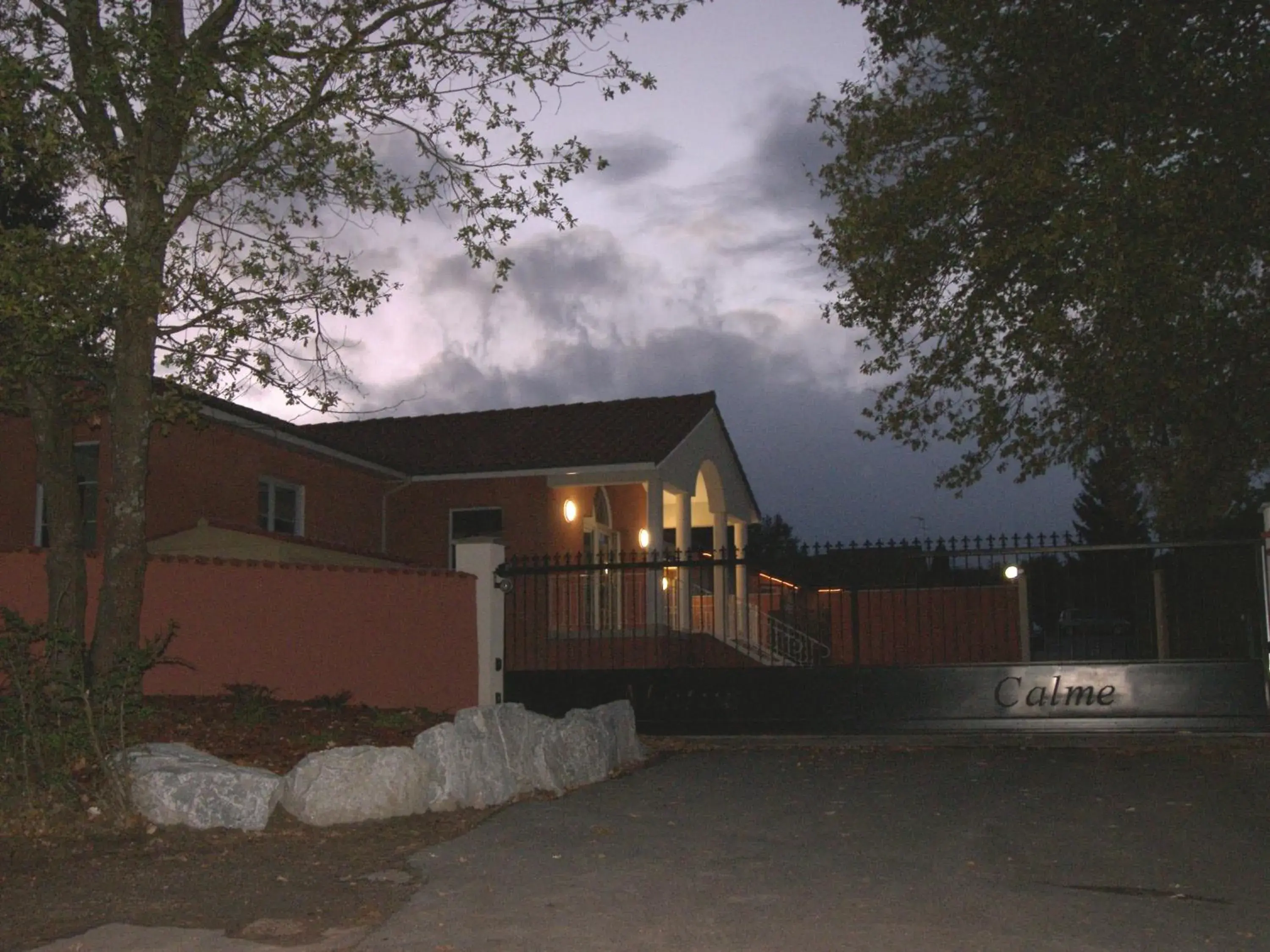 Facade/entrance in Hostellerie Del Matin Calme Facade/entrance in Hostellerie Del Matin Calme