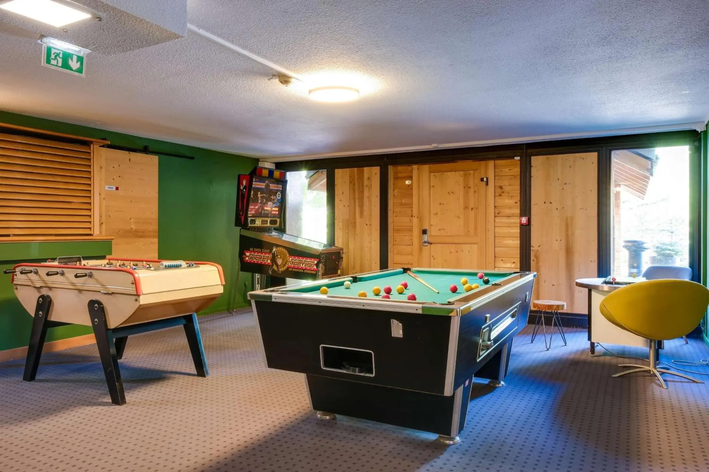 Lounge or bar in Sure Hotel by Best Western Annecy Lounge or bar in Sure Hotel by Best Western Annecy