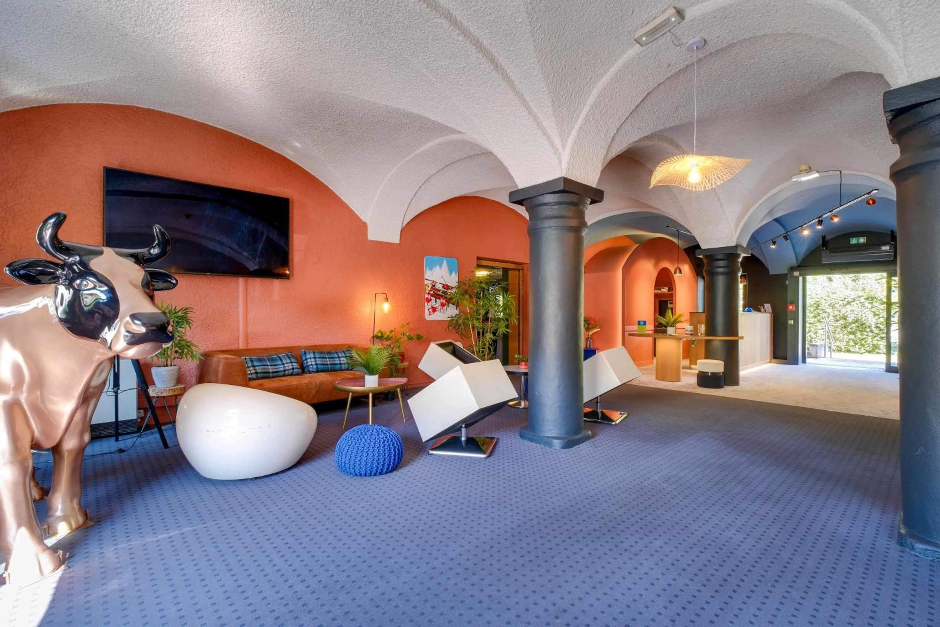 Lobby or reception, Bed in Sure Hotel by Best Western Annecy
