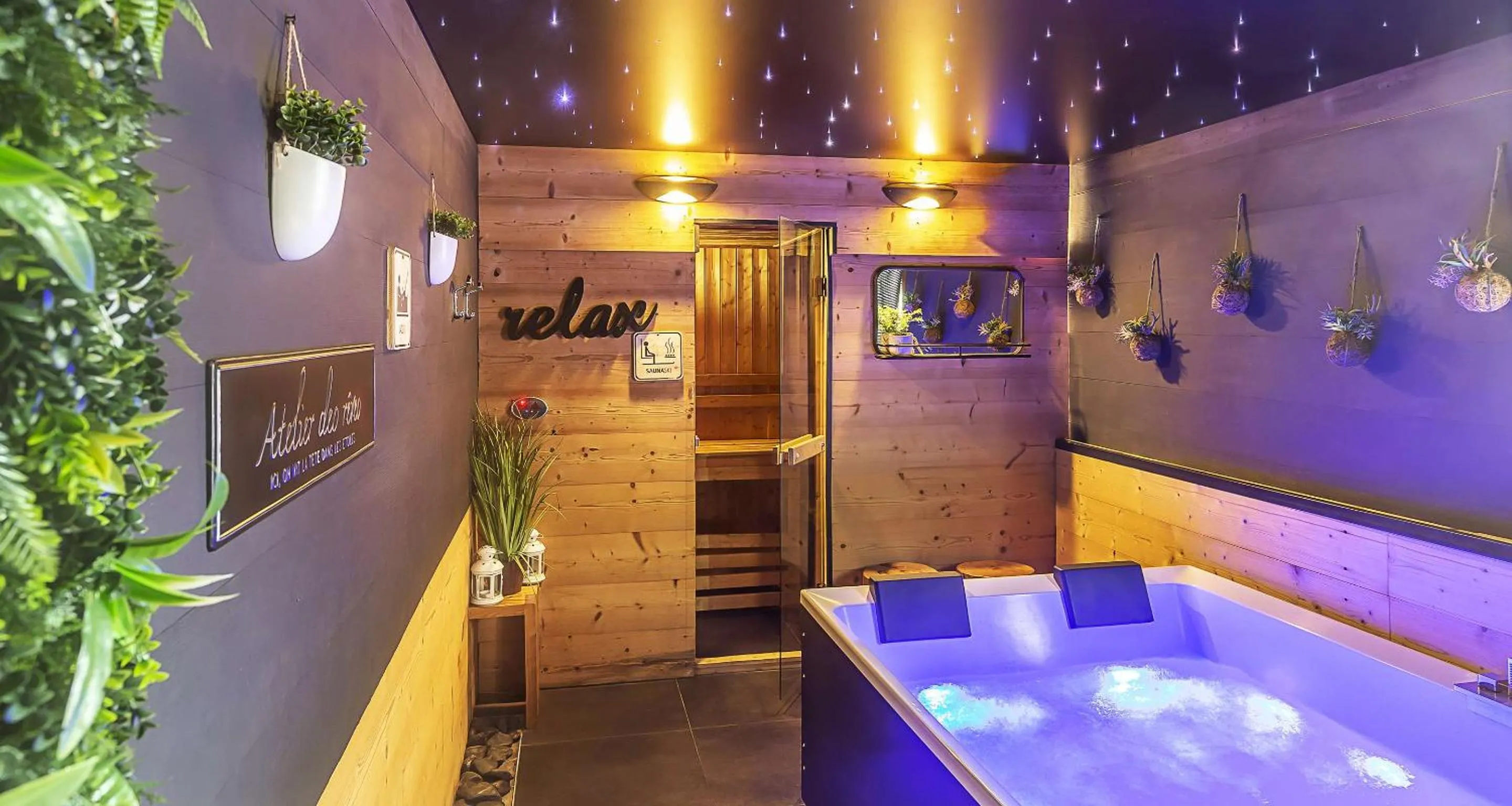 Hot Tub in Sure Hotel by Best Western Annecy