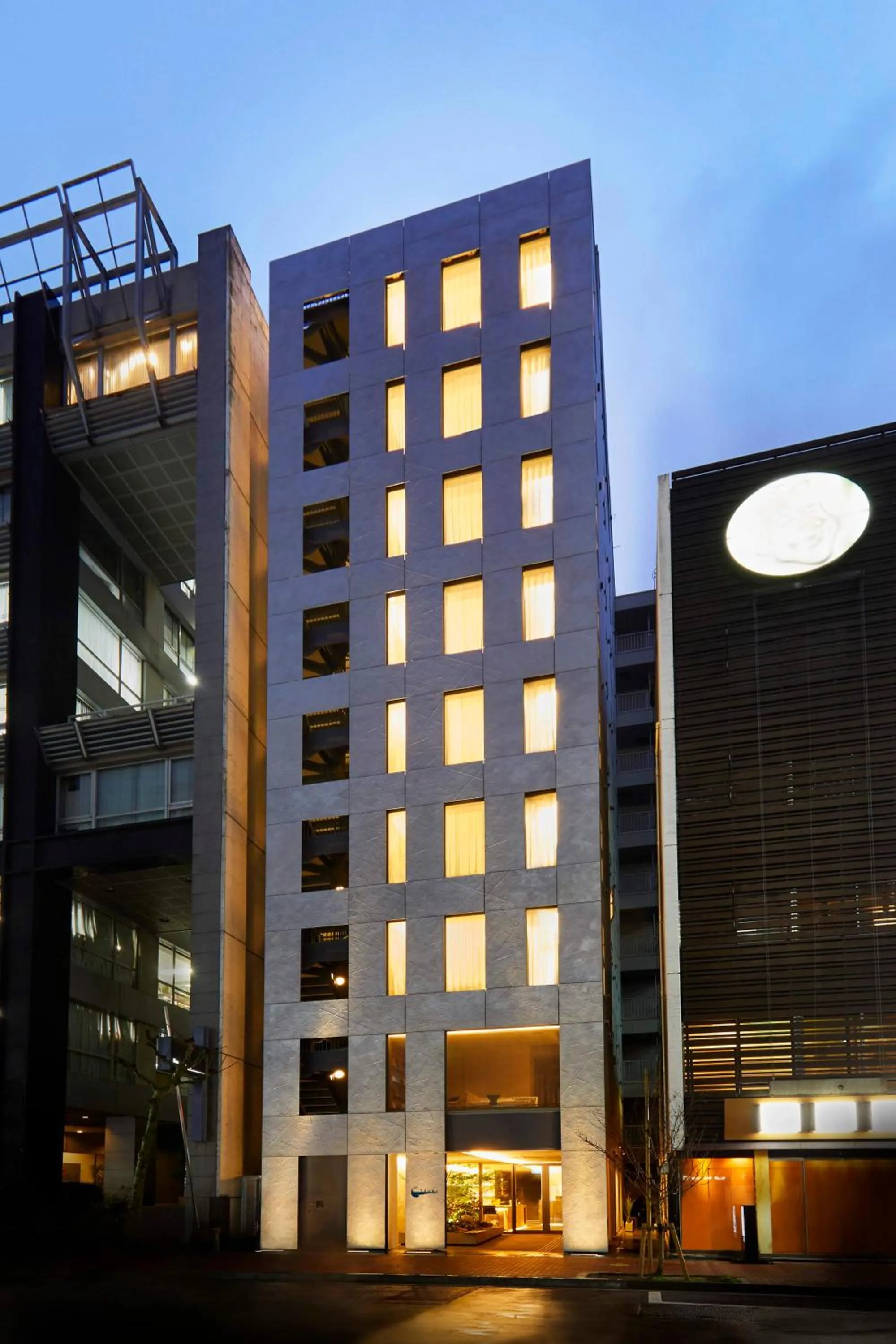 Property building in TSUKI Tokyo