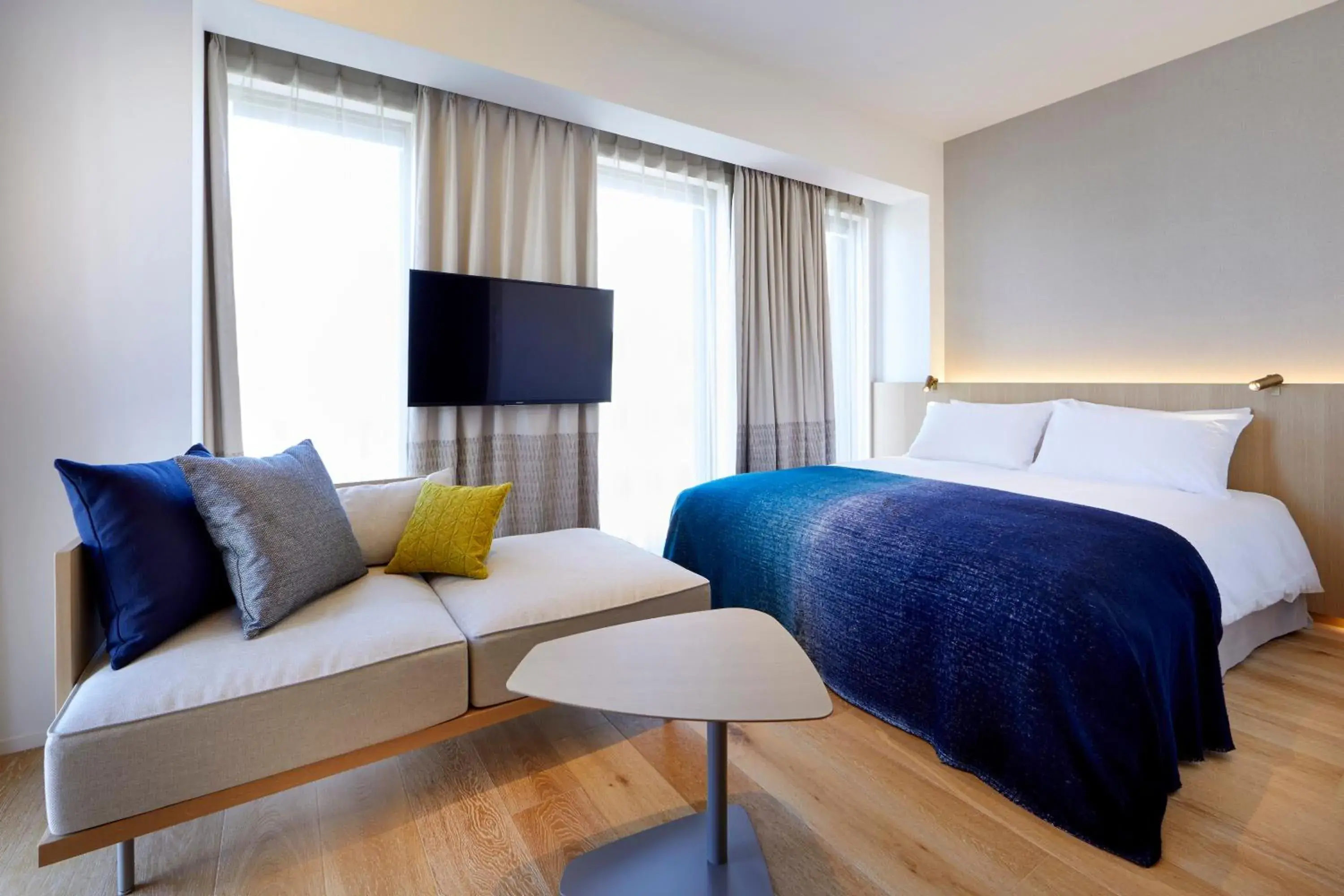 Bed in TSUKI Tokyo Bed in TSUKI Tokyo