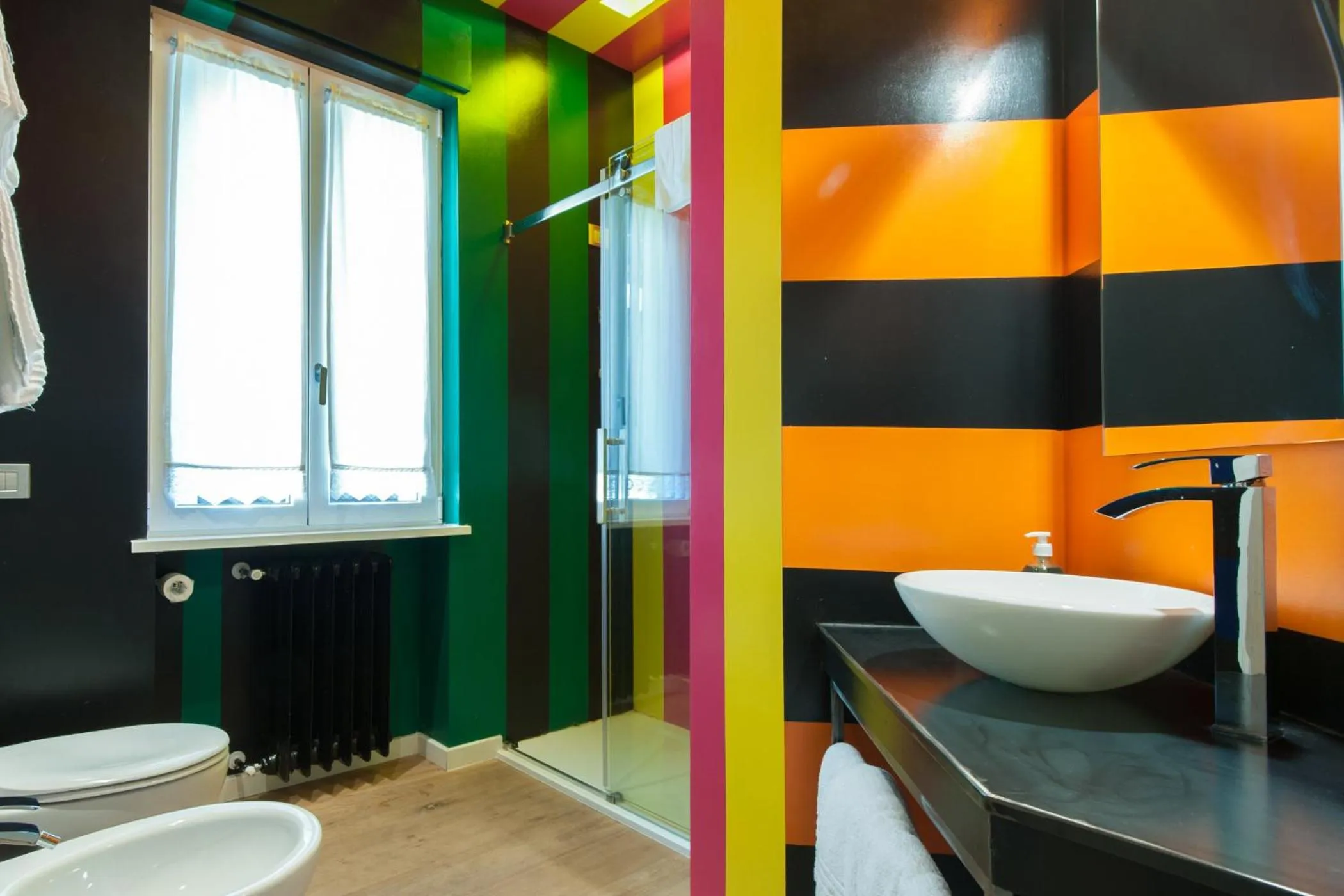 Shower in B&B Via Diaz