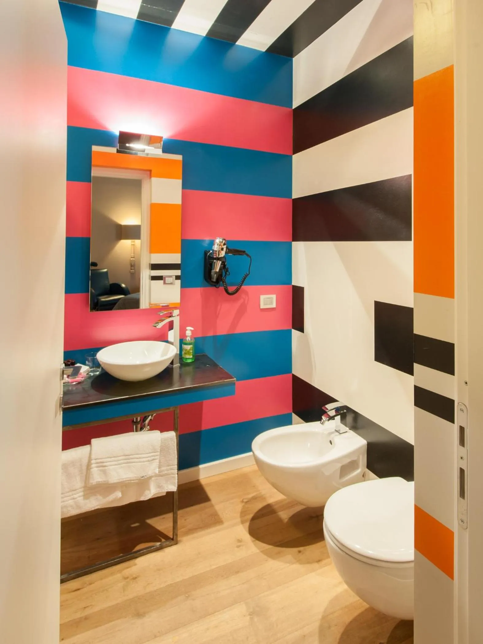 Toilet in B&B Via Diaz