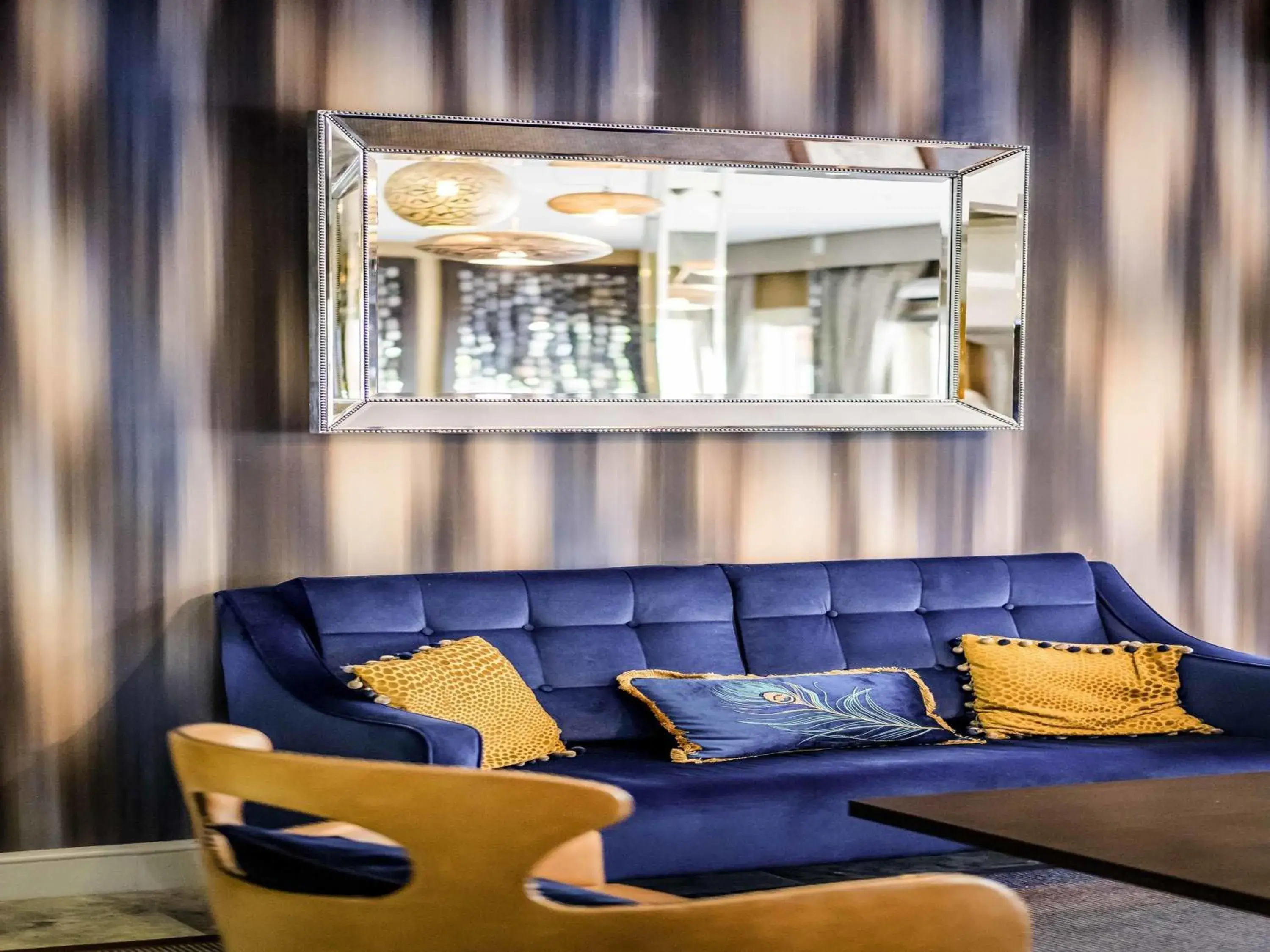 Property building in Mercure Milton Keynes Hotel Property building in Mercure Milton Keynes Hotel