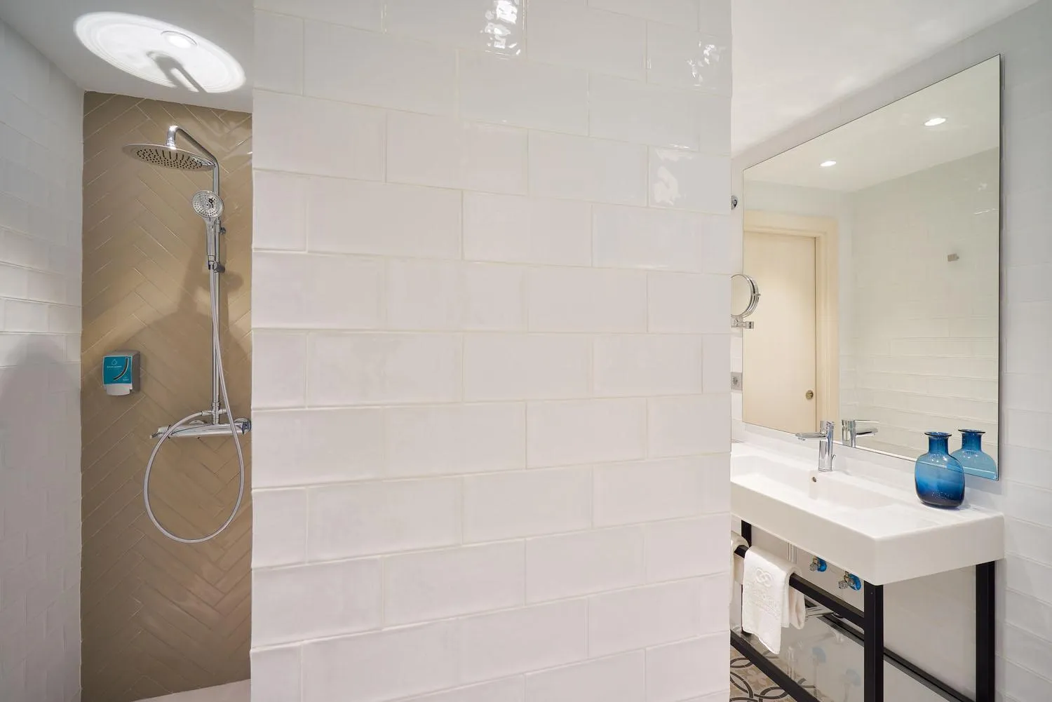 Bathroom in Tandem Soho Suites