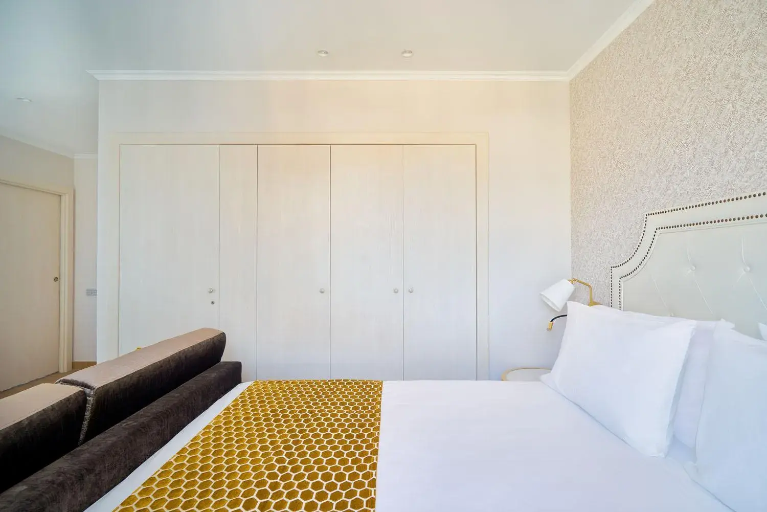 Bed in Tandem Soho Suites Bed in Tandem Soho Suites