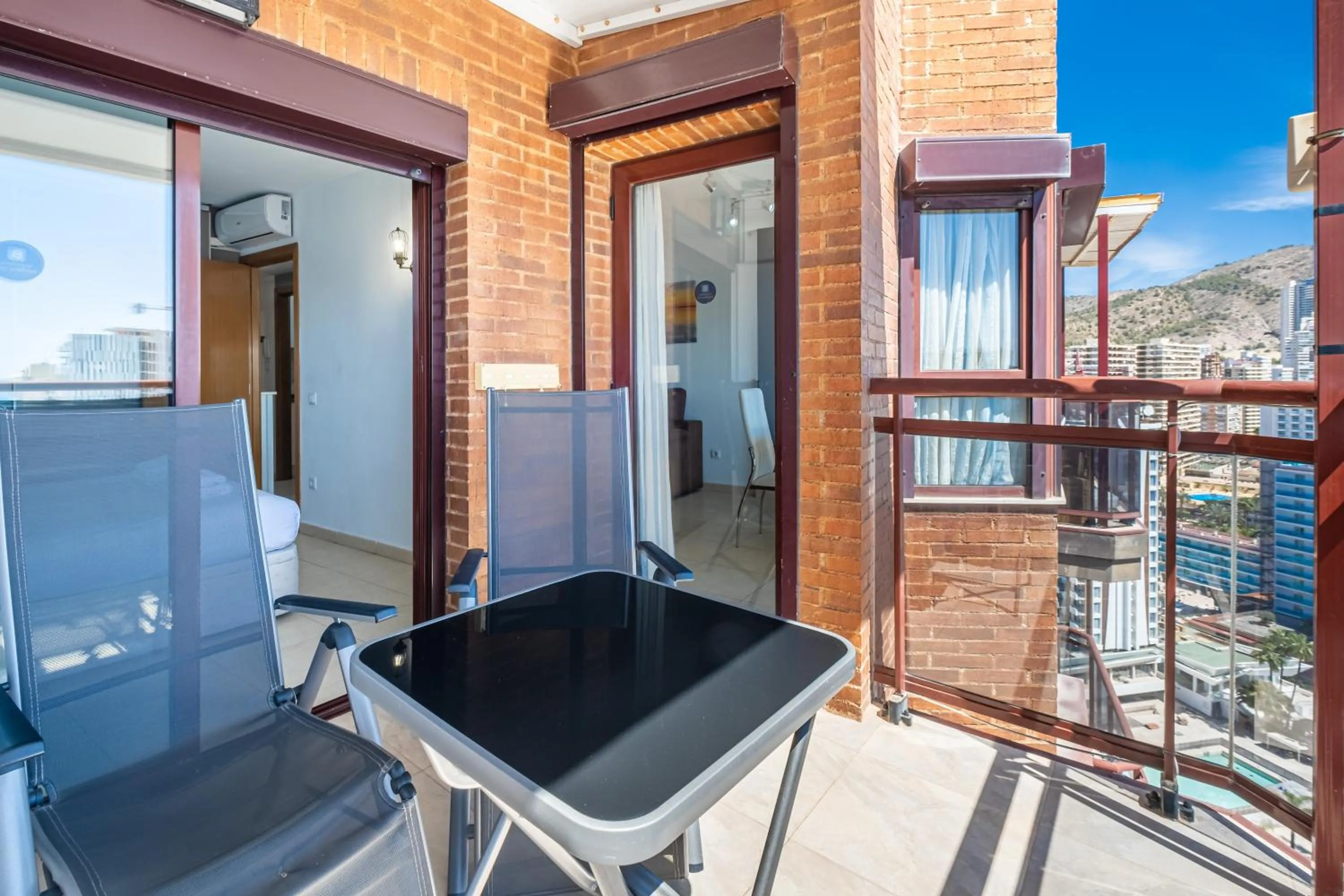 Day in Torre Mar 20-F Apartment Levante Beach
