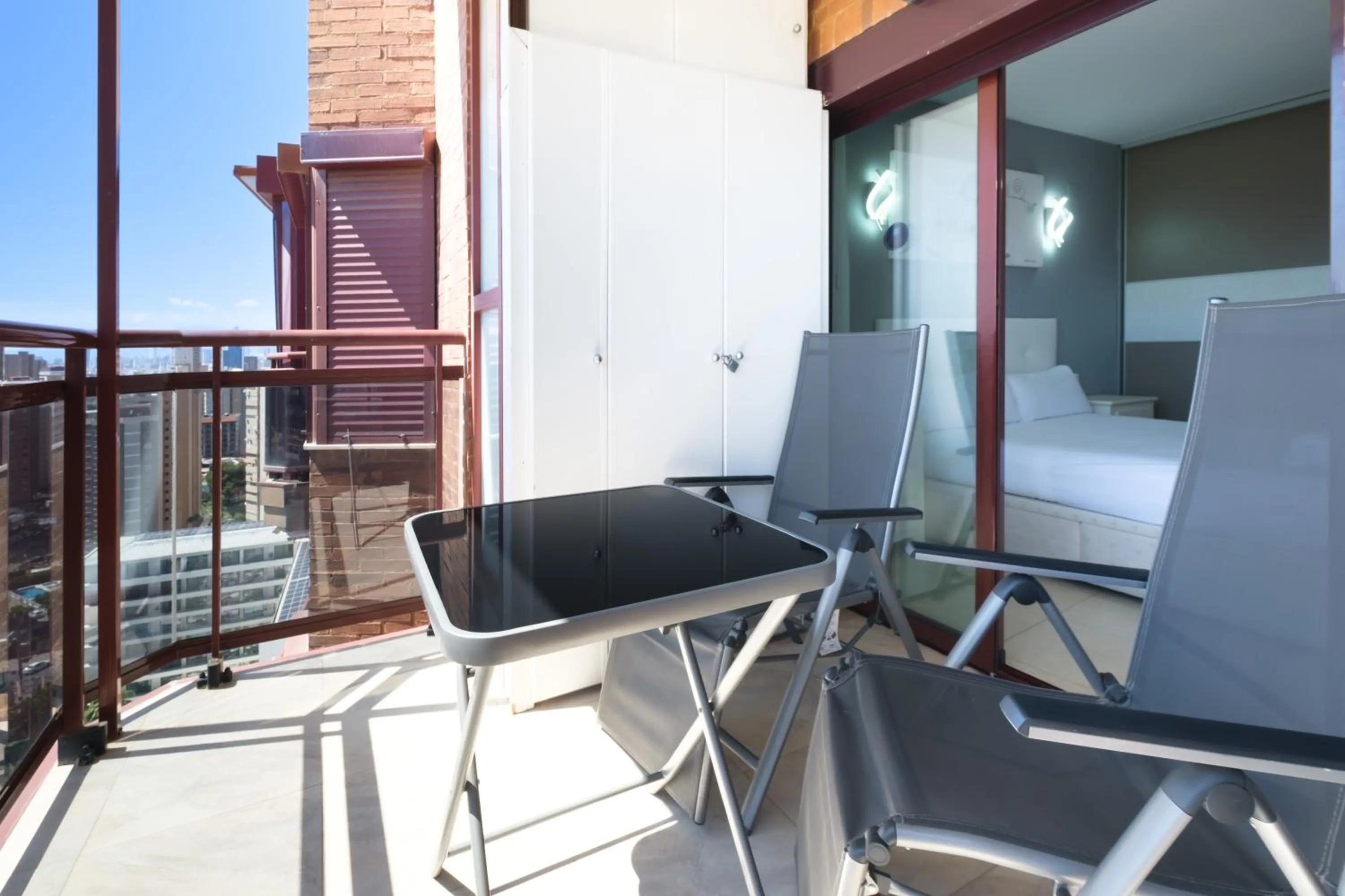 Day in Torre Mar 20-F Apartment Levante Beach