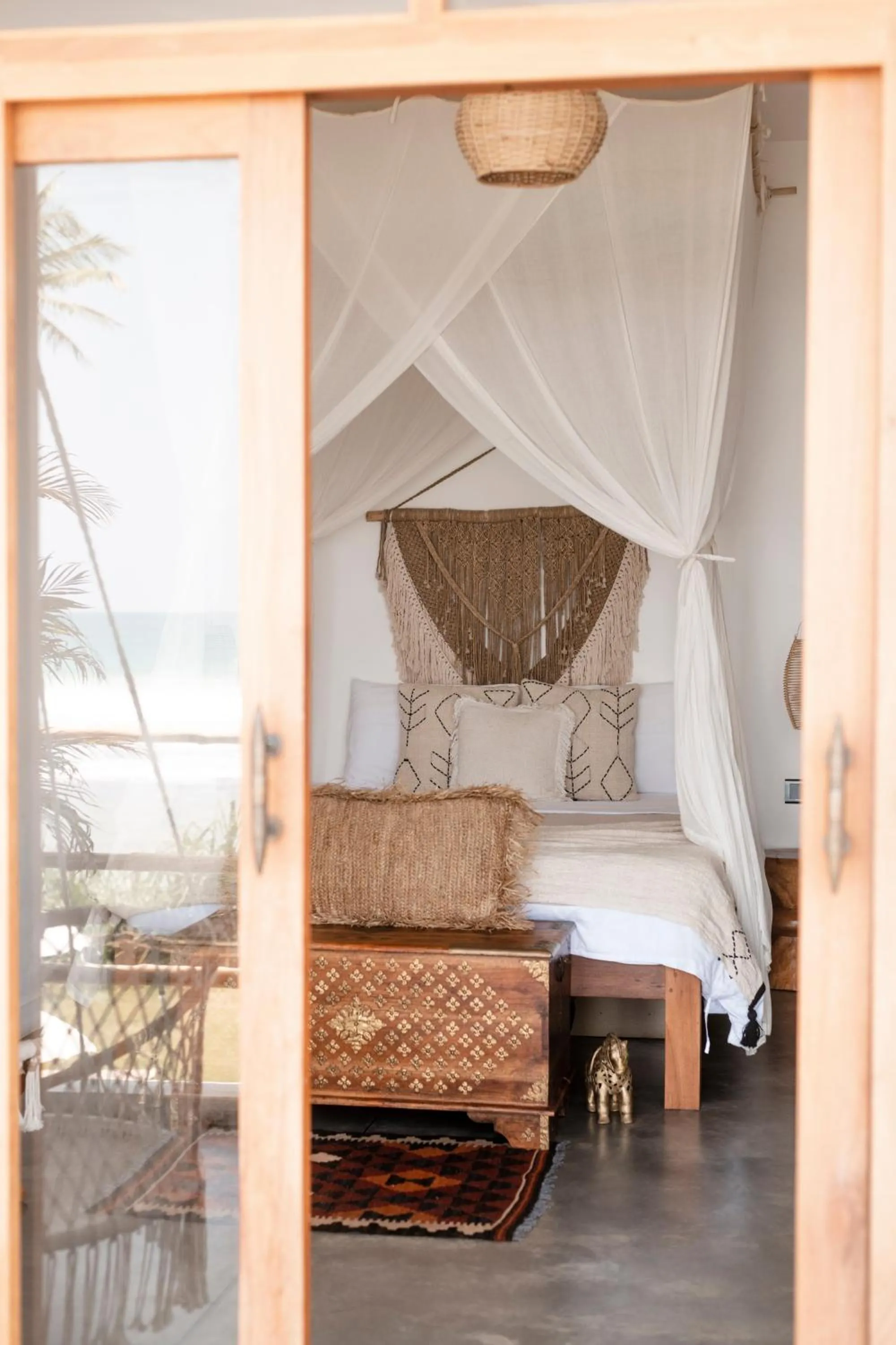 Photo of the whole room, Bed in Dreamsea Sri Lanka