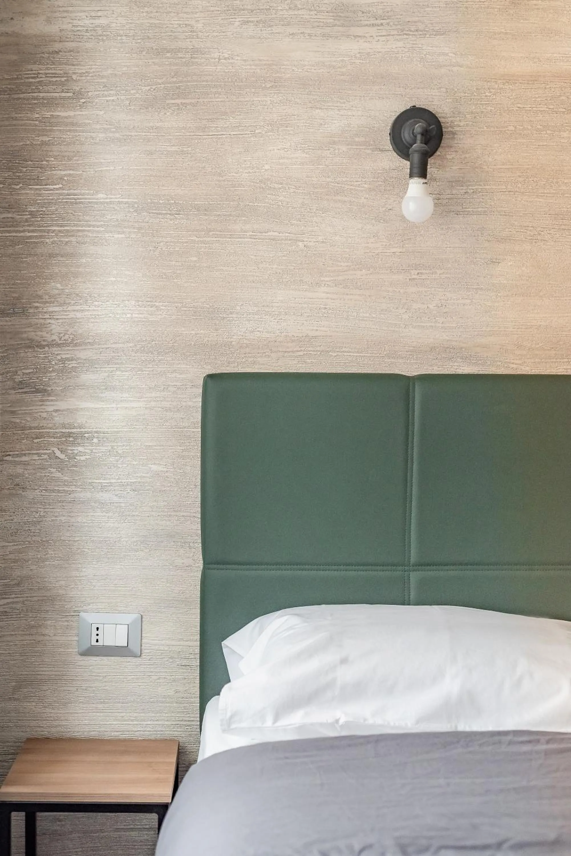 Decorative detail, Bed in Luciano Licia Guest House