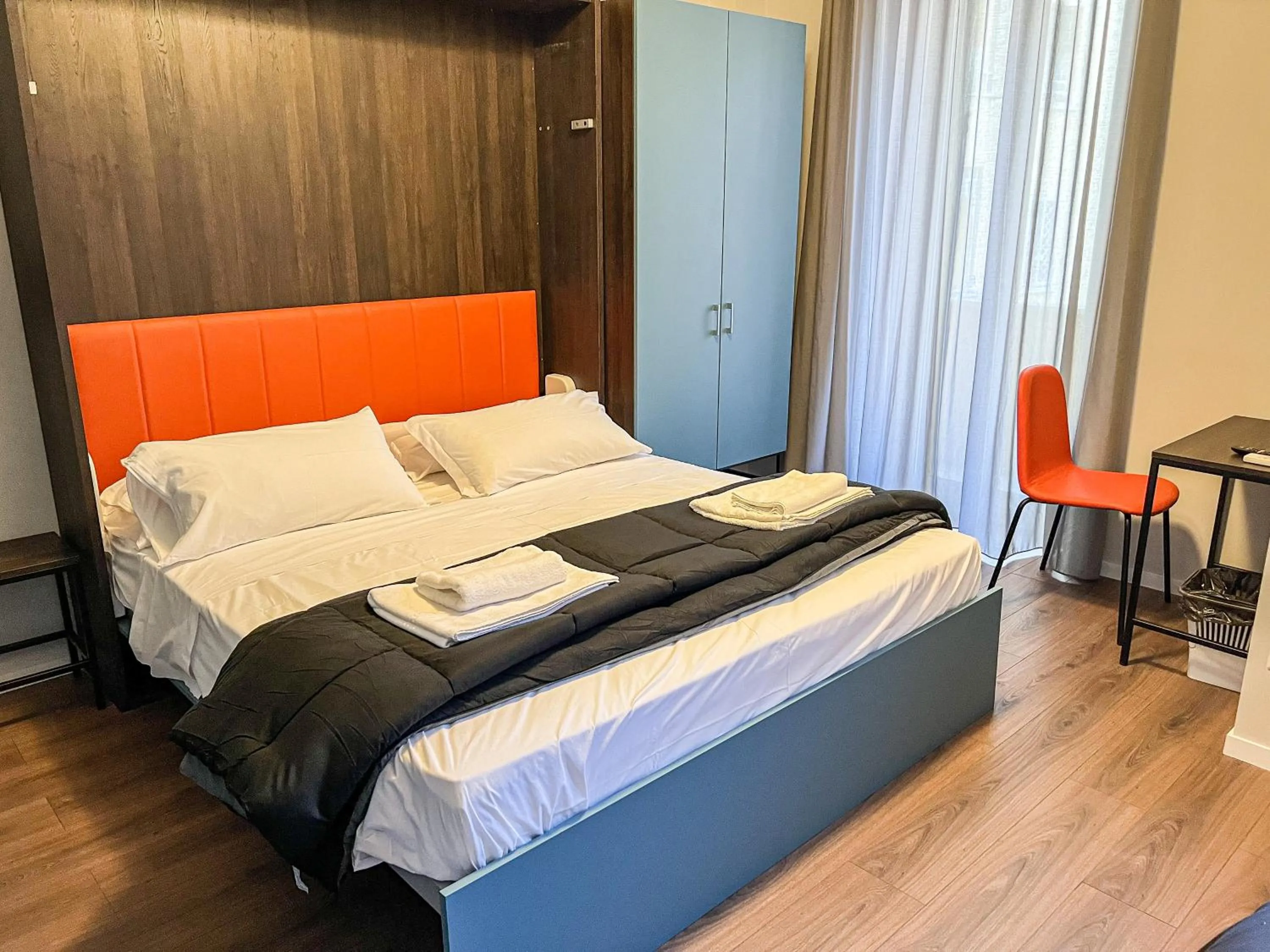 Bedroom, Bed in Luciano Licia Guest House