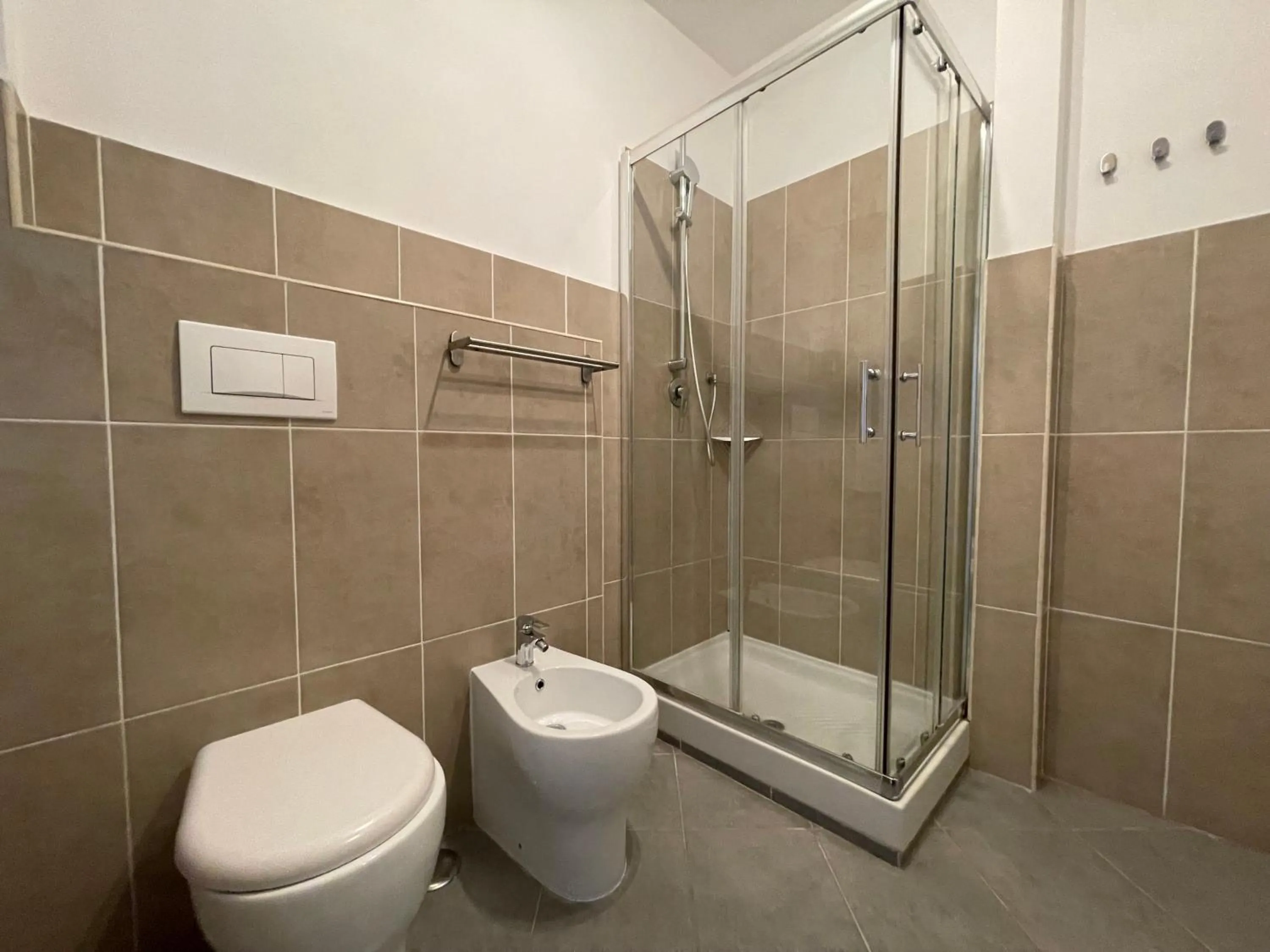 Bathroom in Luciano Licia Guest House