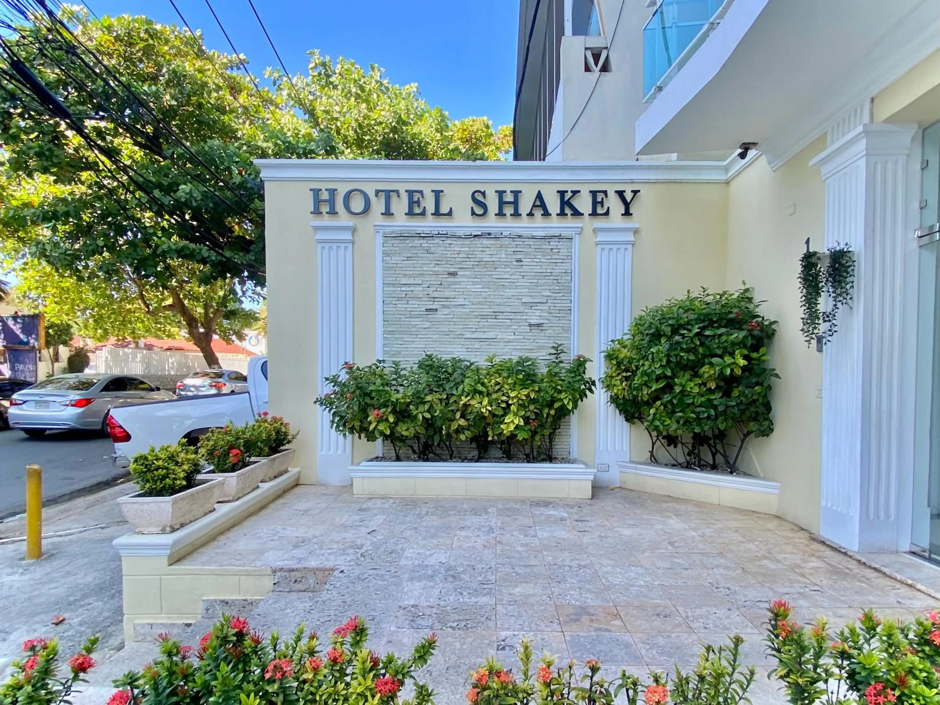 Logo/Certificate/Sign in Hotel Shakey