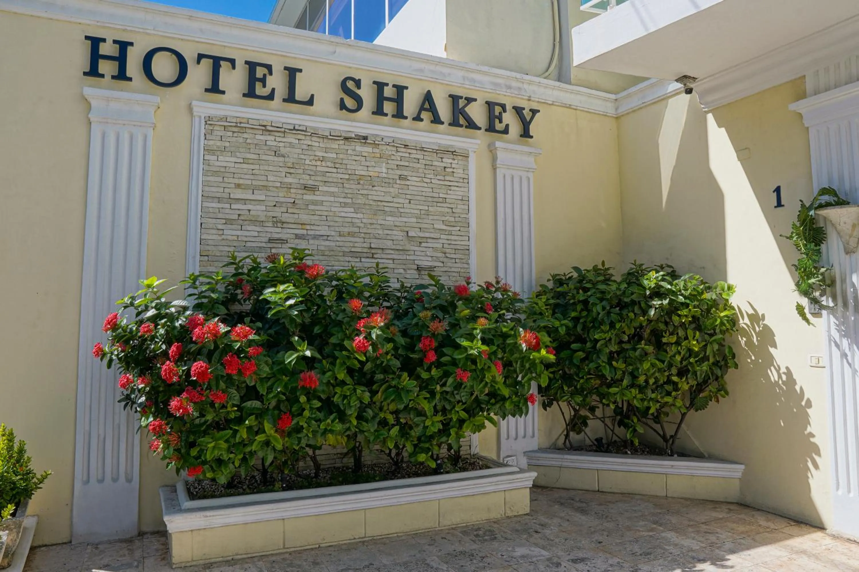 Property building in Hotel Shakey