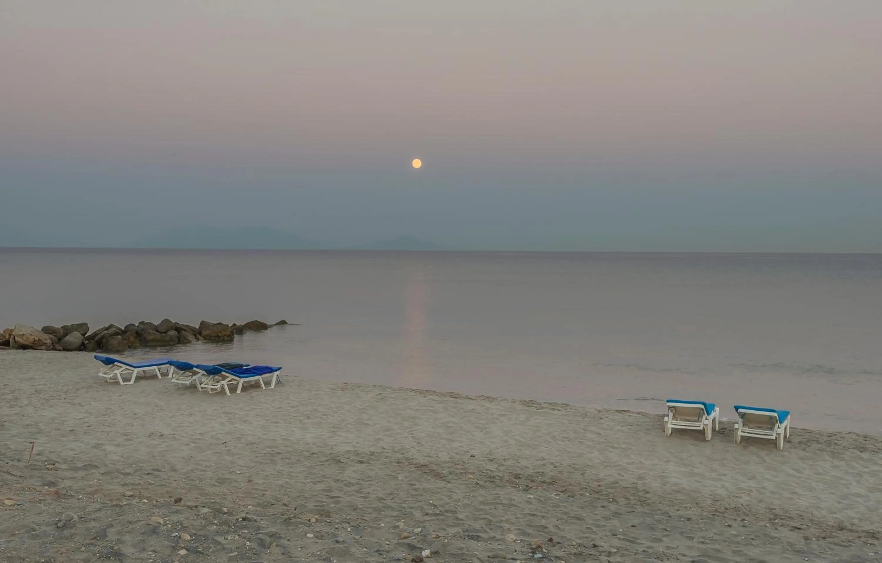 Beach in Olympia Mare