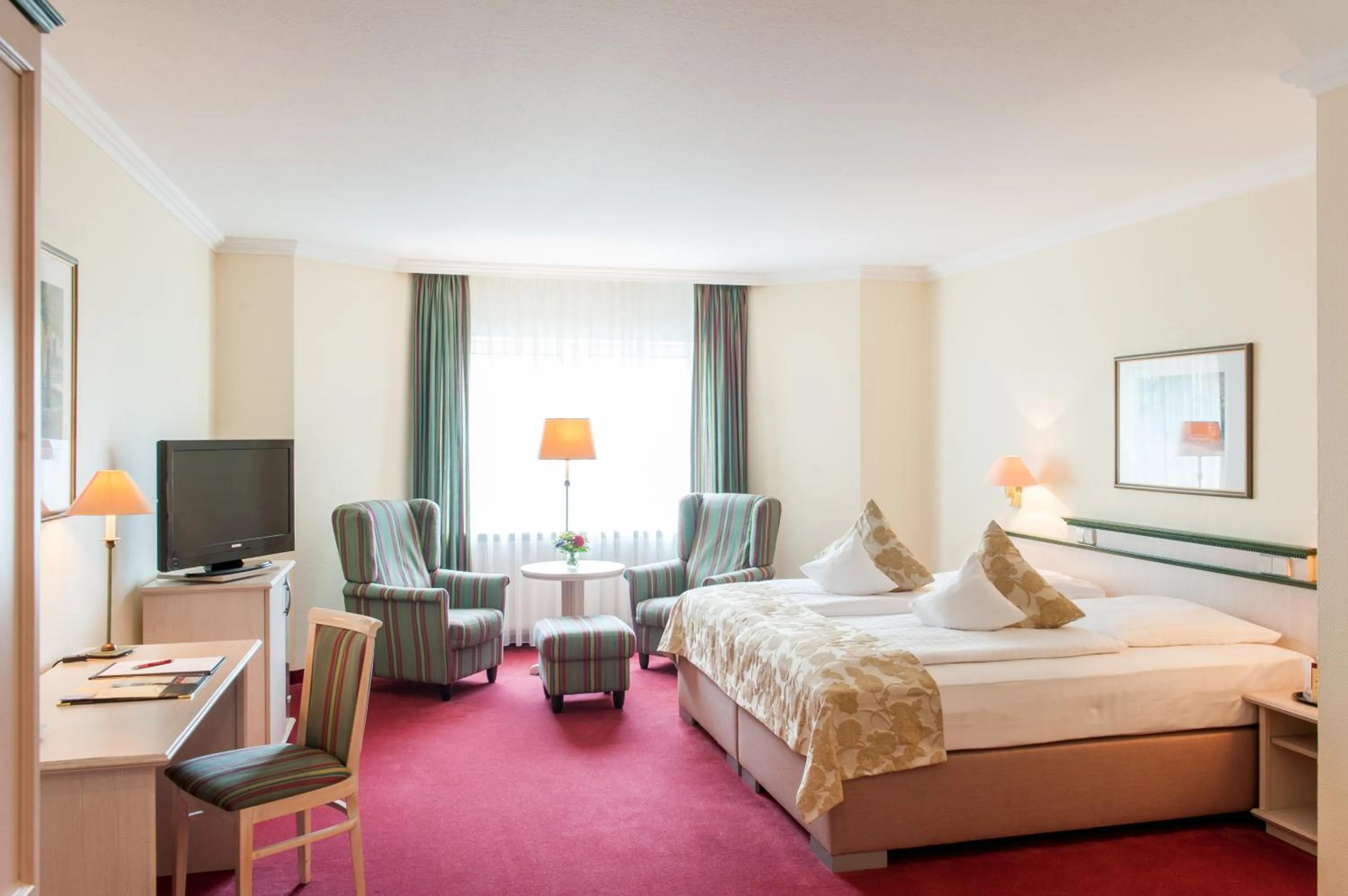 Photo of the whole room, Bed in Hotel Restaurant Bullerdieck