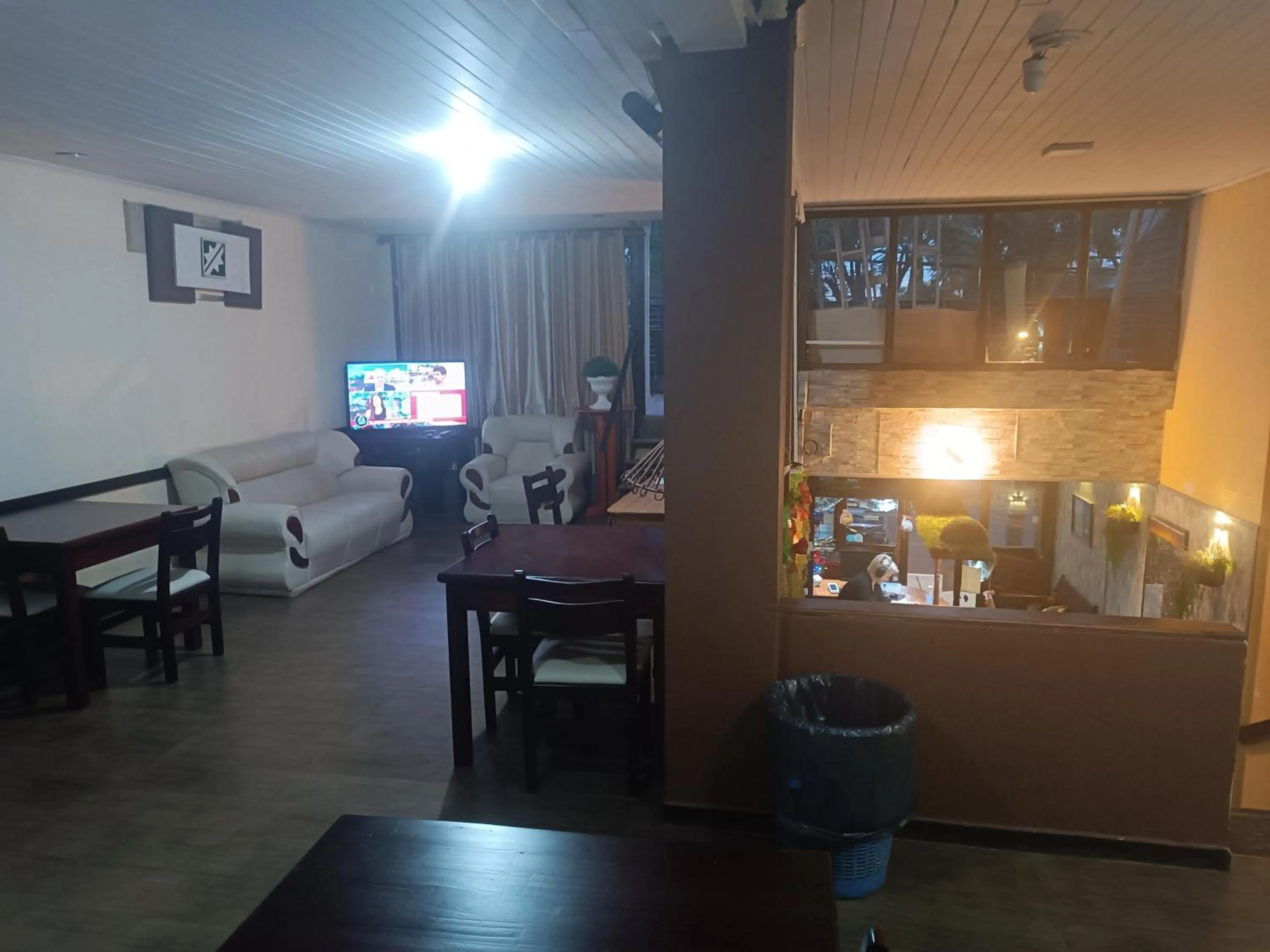 Seating area in Hotel La Gran Manzana