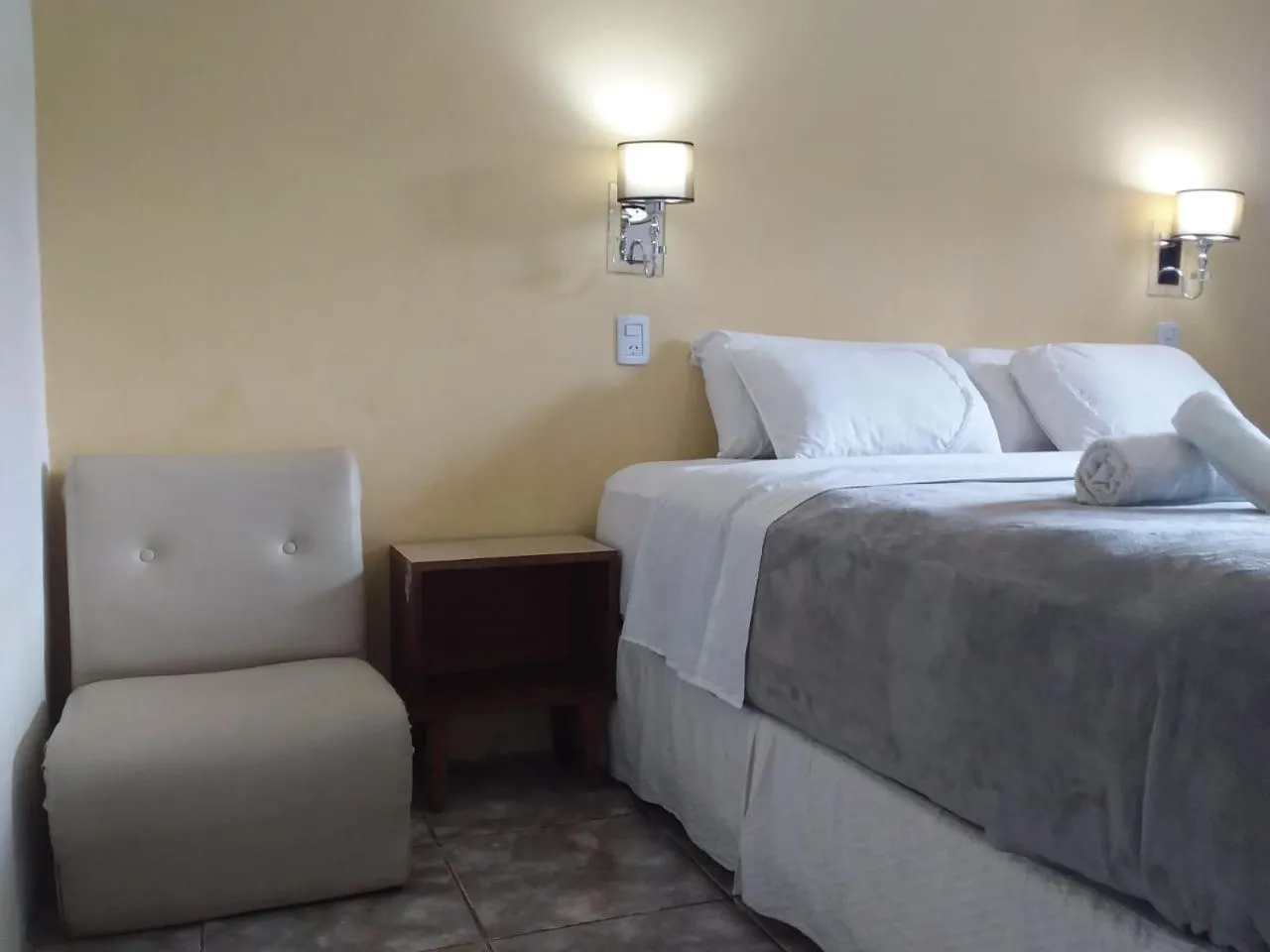 Bedroom, Bed in Hotel La Gran Manzana