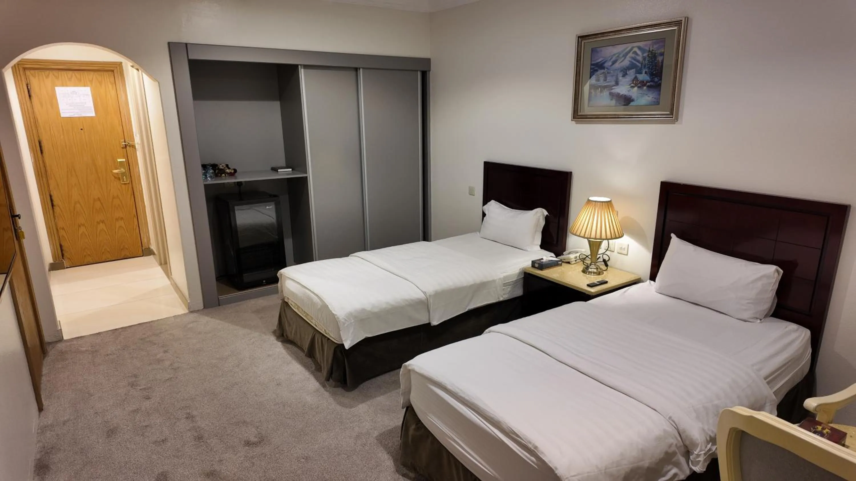 Bed in Al Furat Madayin Hotel