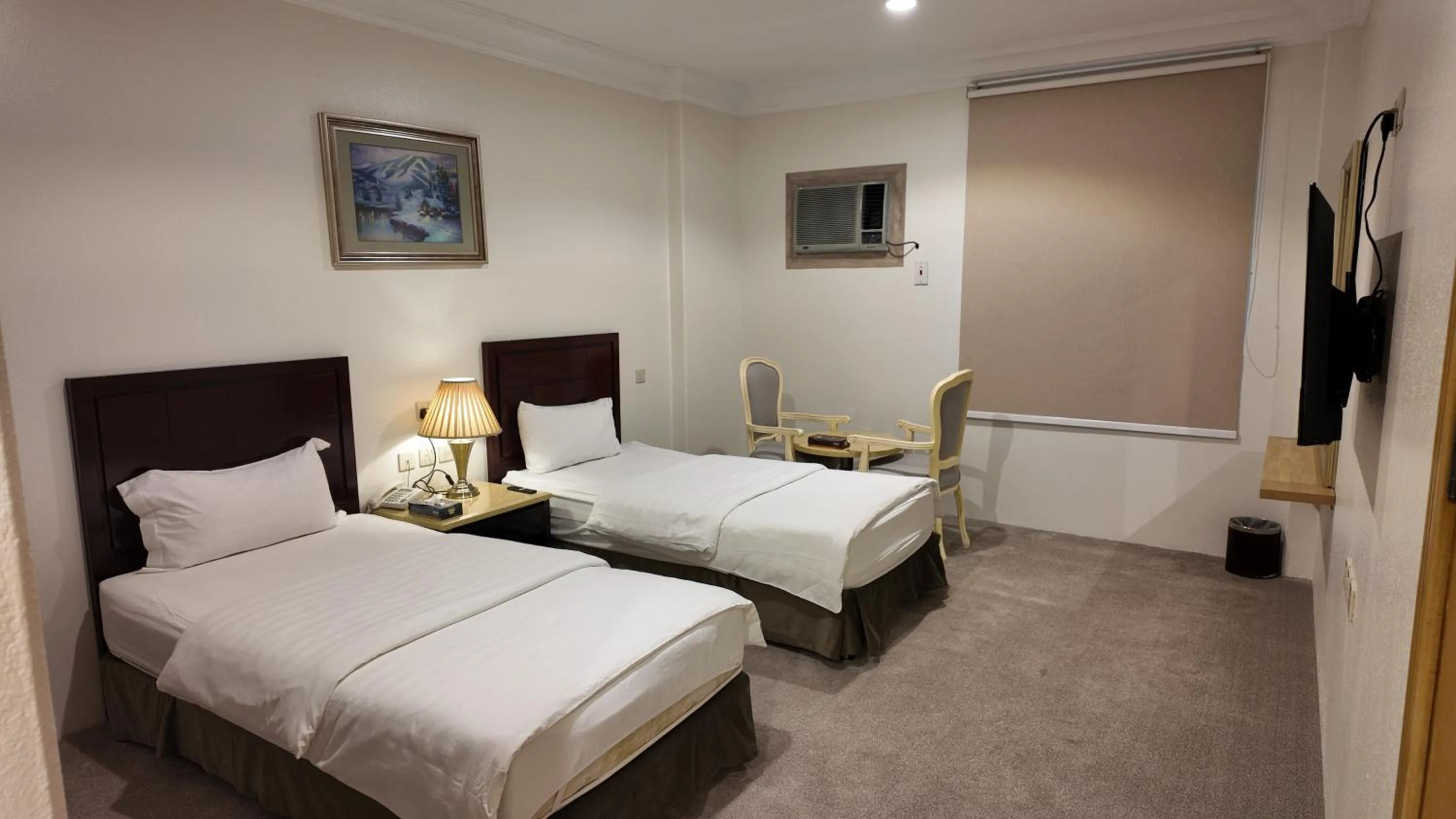 Bed in Al Furat Madayin Hotel