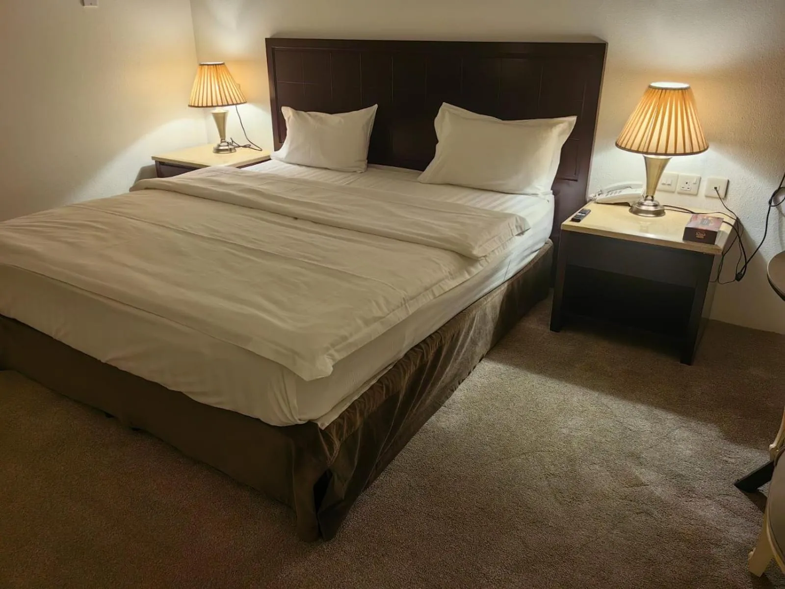 Bed in Al Furat Madayin Hotel