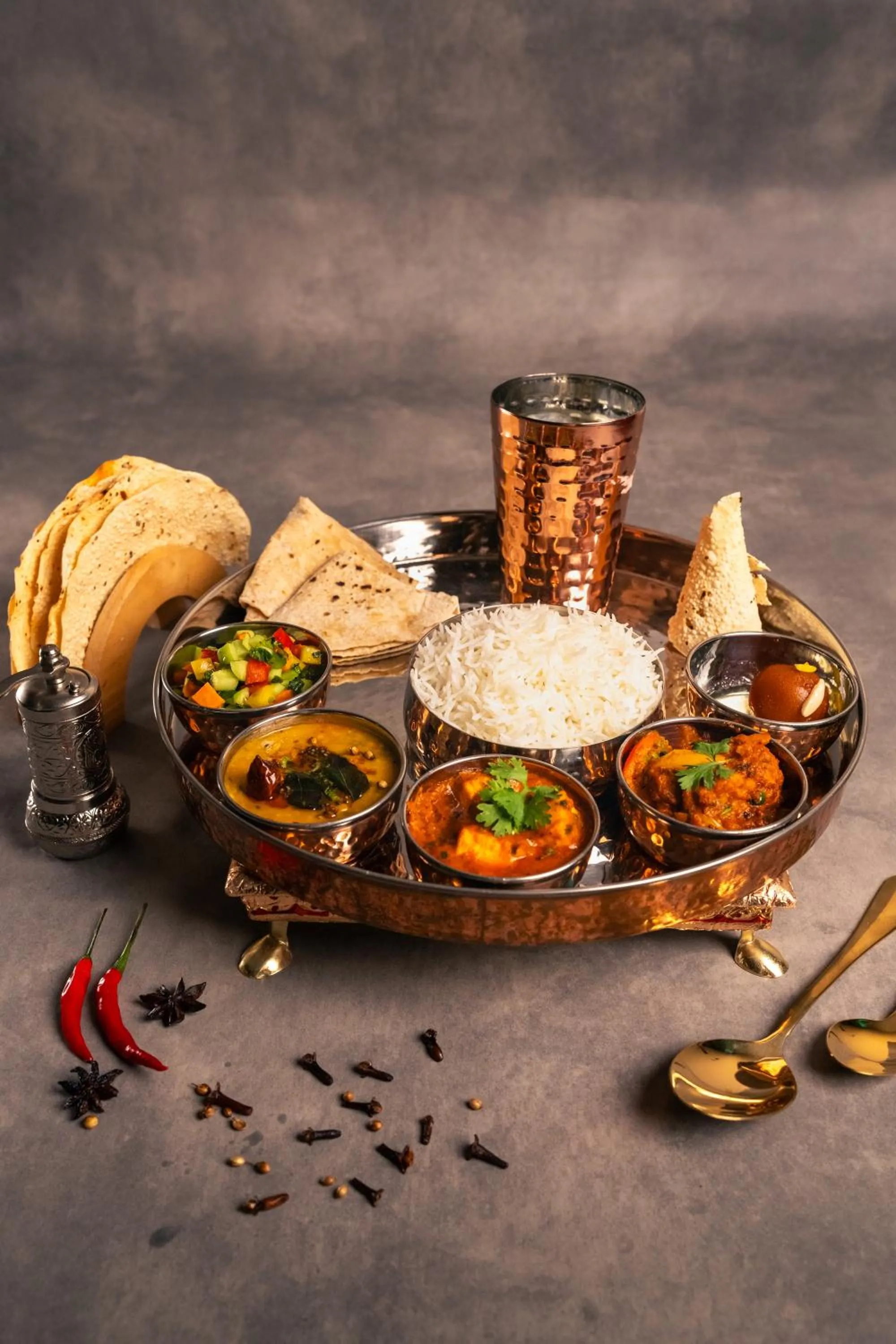 Restaurant/places to eat in Ramada by Wyndham Dubai Deira