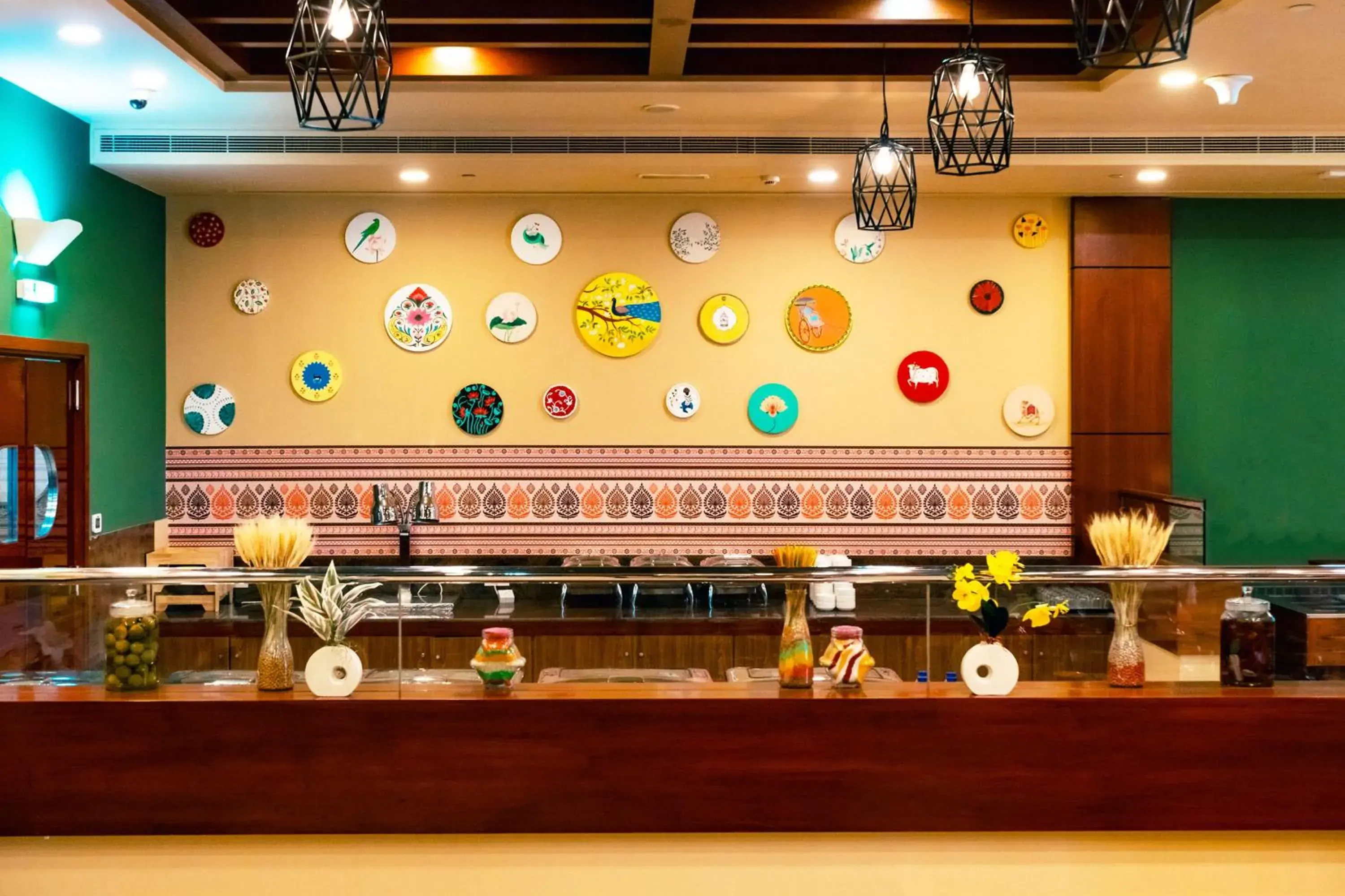 Restaurant/places to eat in Ramada by Wyndham Dubai Deira Restaurant/places to eat in Ramada by Wyndham Dubai Deira