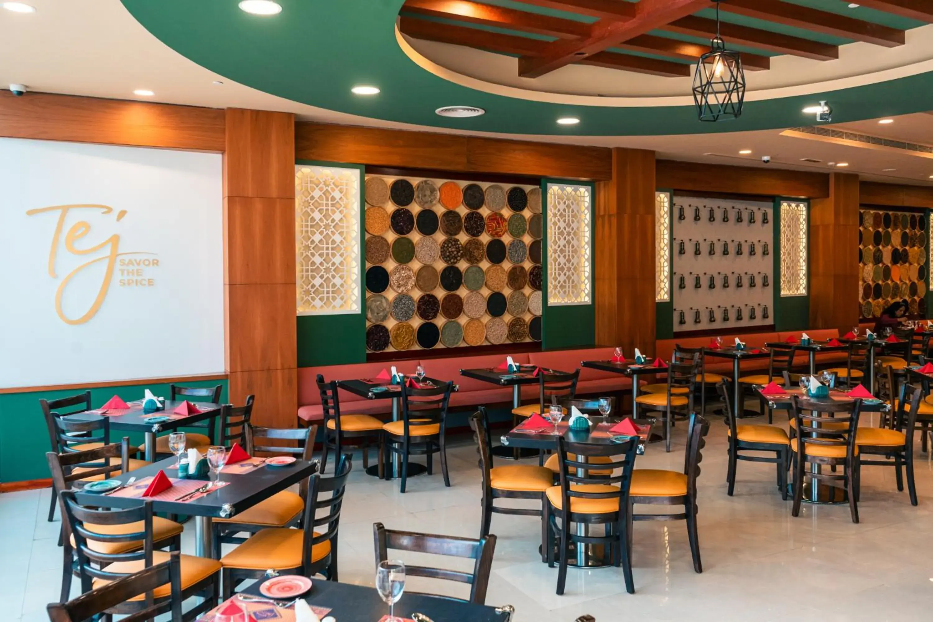 Restaurant/places to eat in Ramada by Wyndham Dubai Deira Restaurant/places to eat in Ramada by Wyndham Dubai Deira