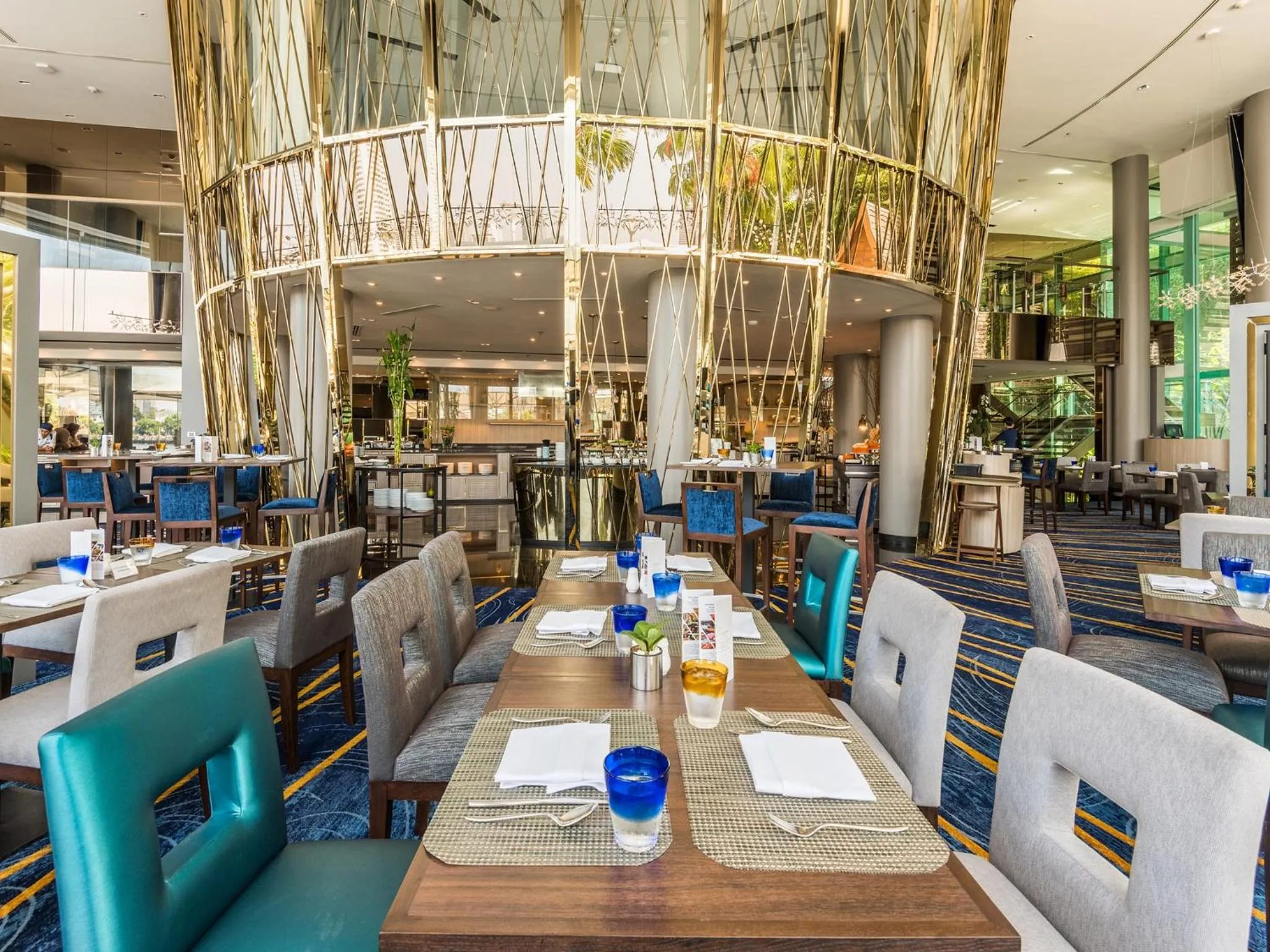 Restaurant/places to eat in Chatrium Hotel Riverside Bangkok