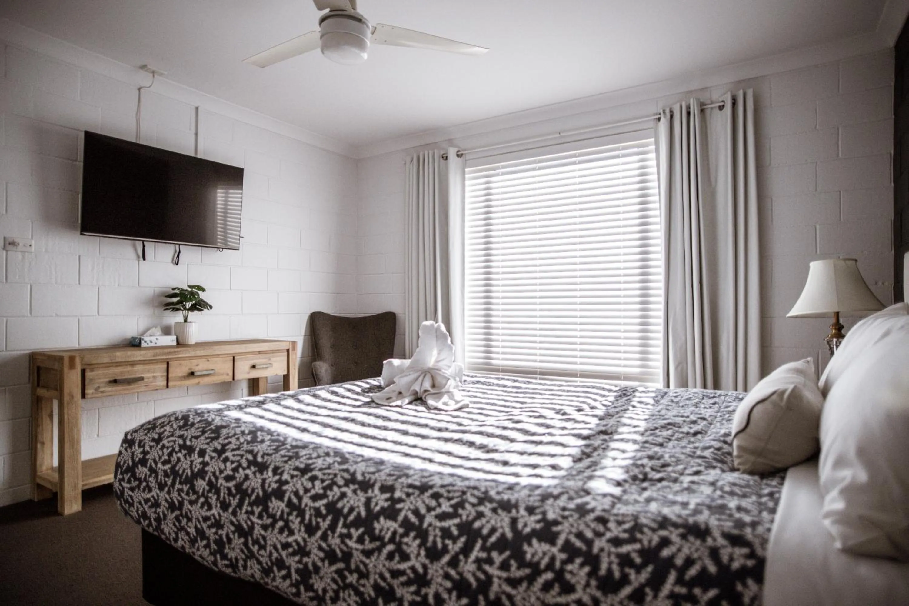 Bedroom, Bed in Archipelago Apartments Esperance