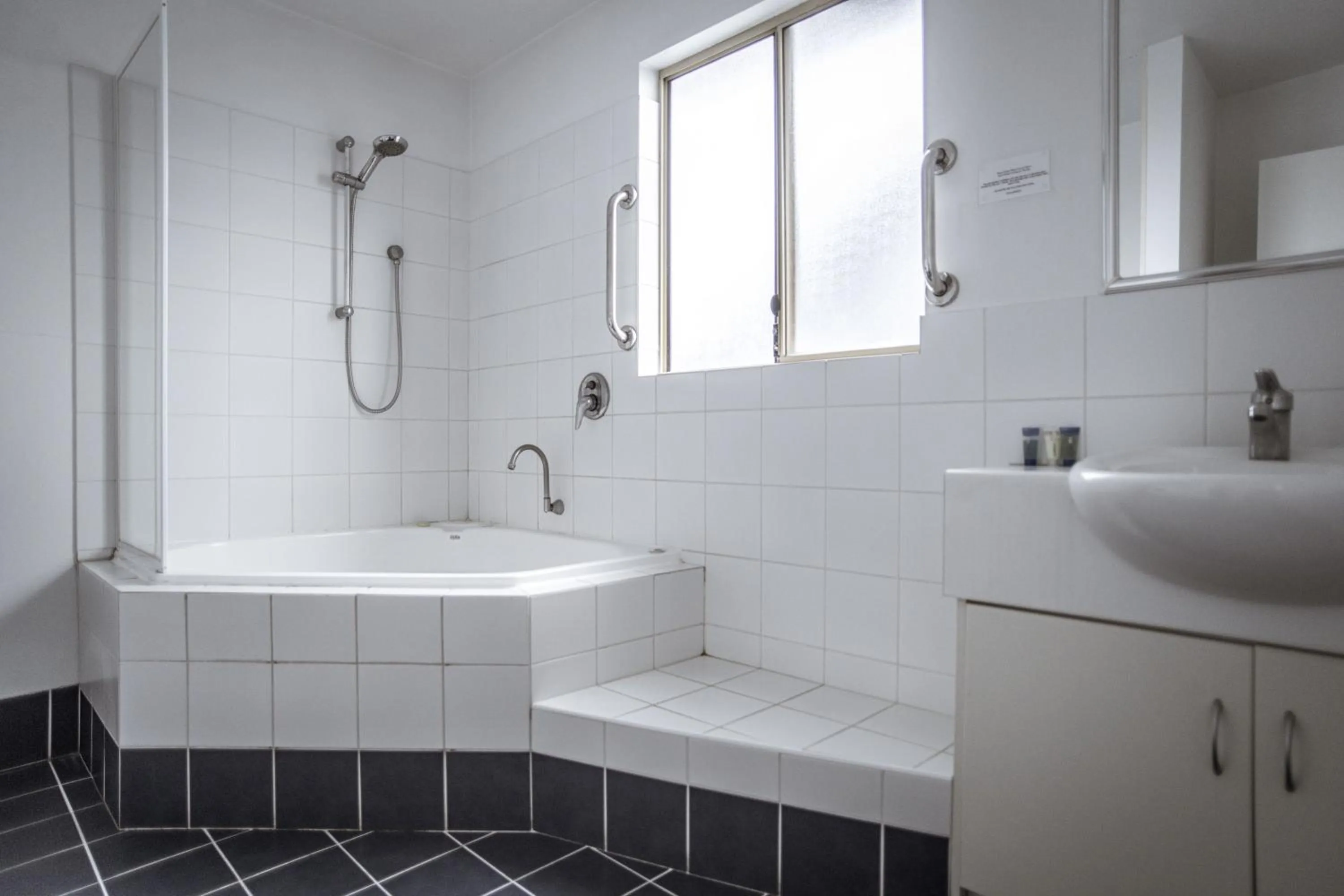 Bathroom in Archipelago Apartments Esperance