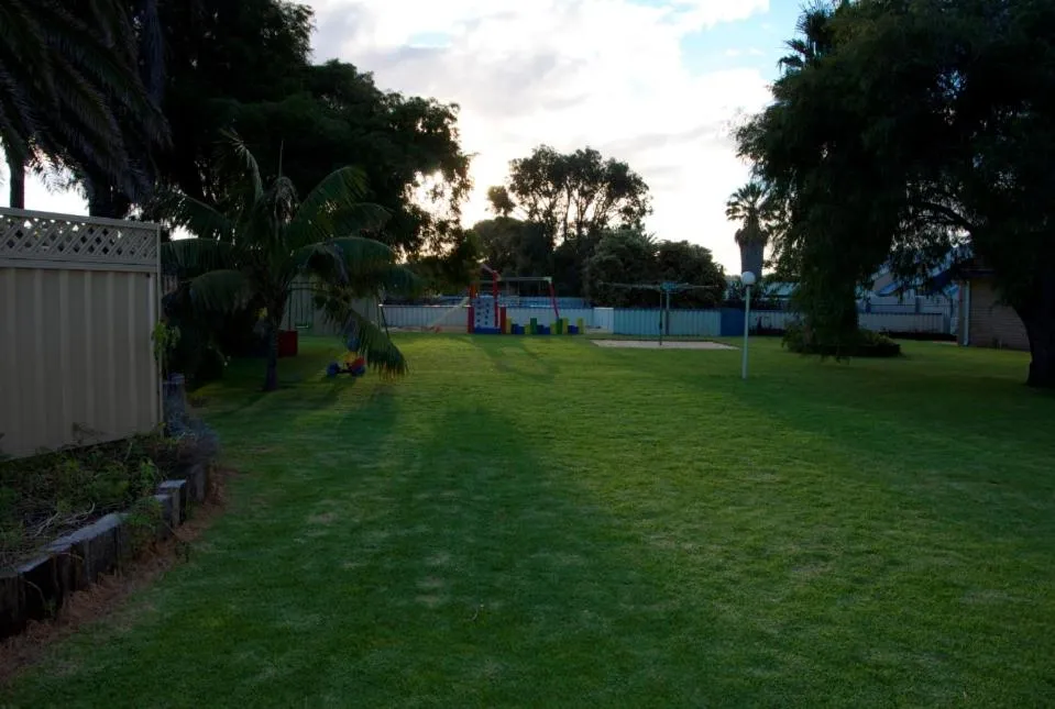 Garden in Esperance Beachfront Resort
