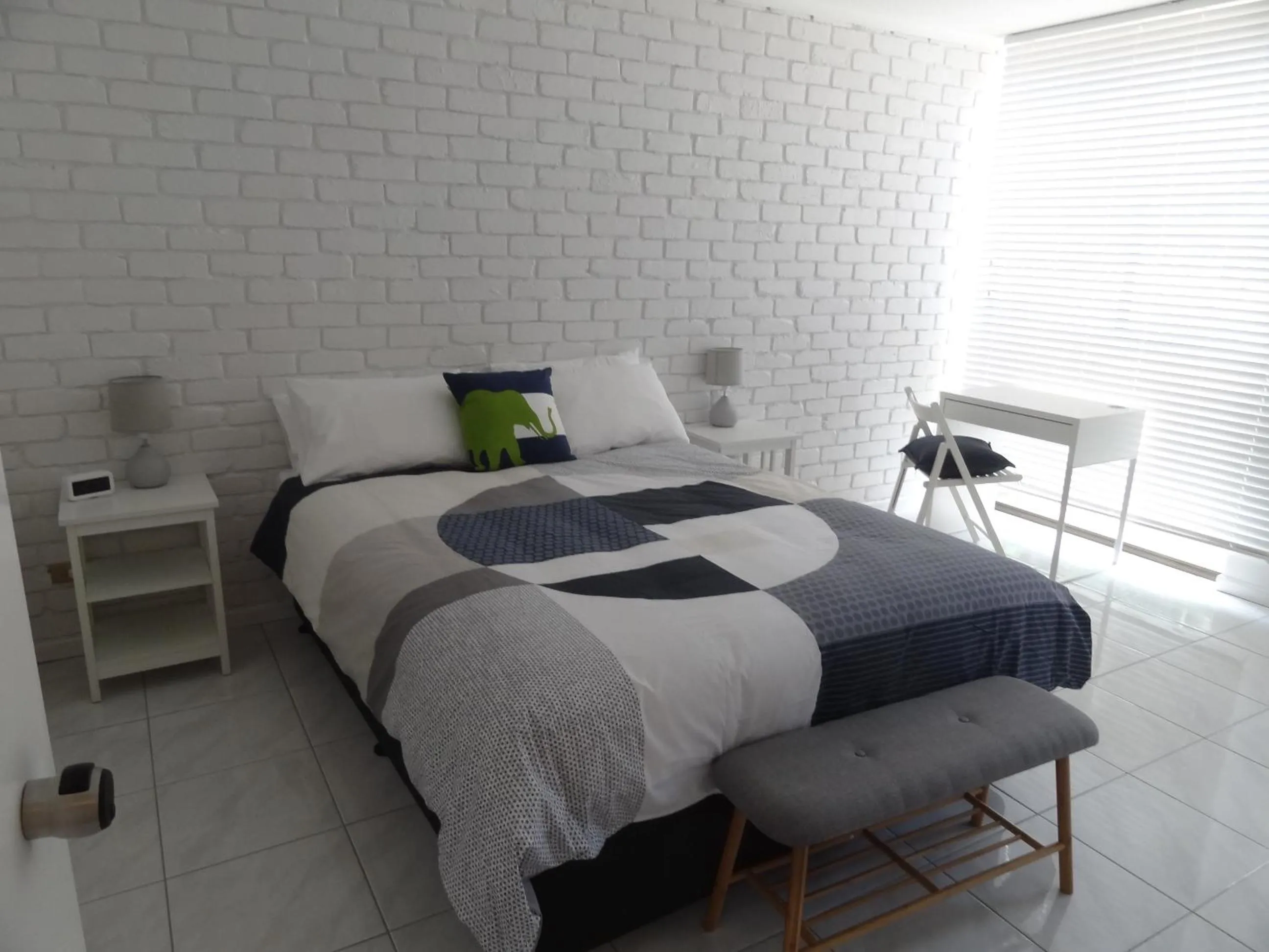 Bed in The Gums Anchorage