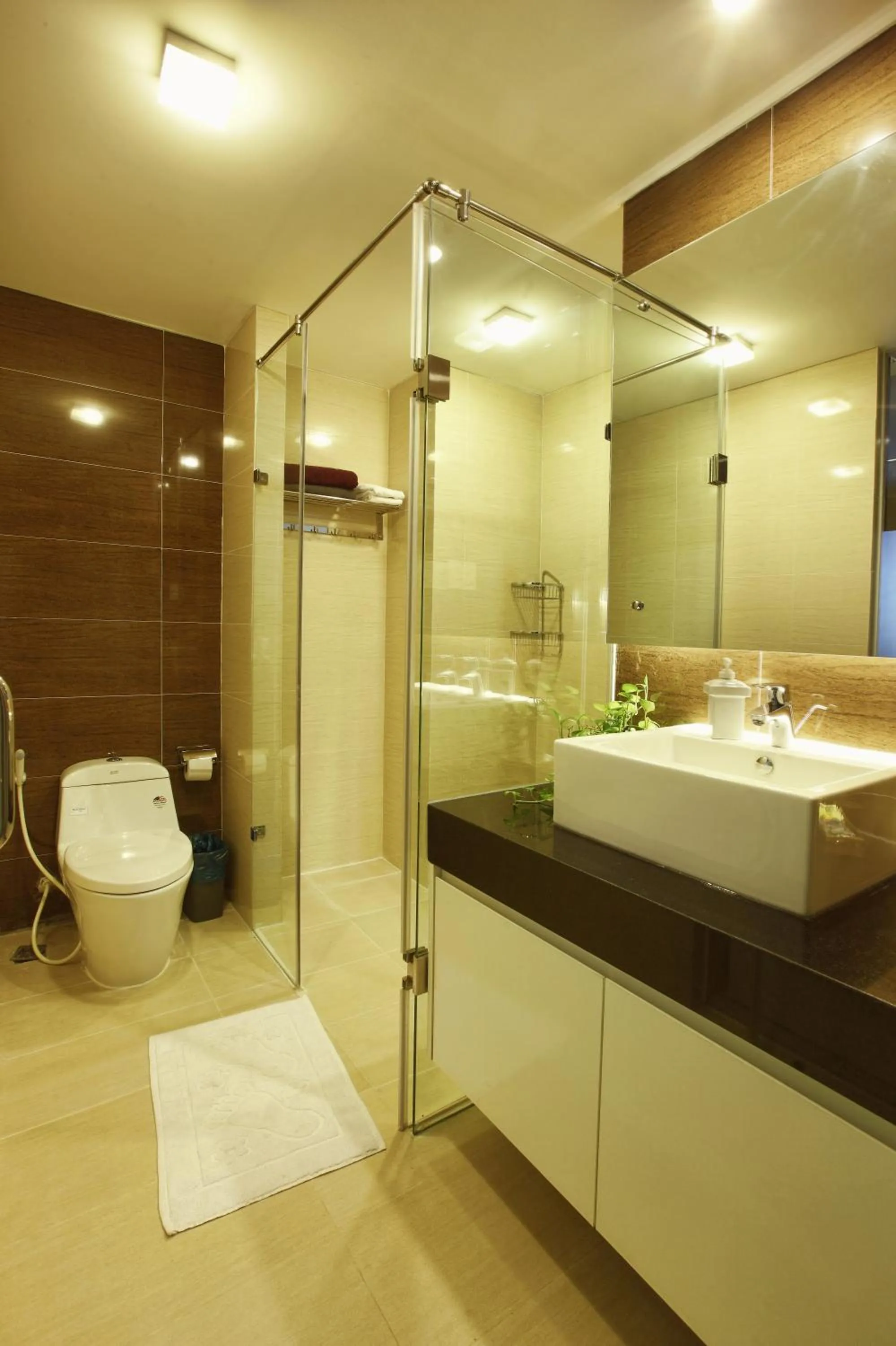 Bathroom in Yellow House Saigon