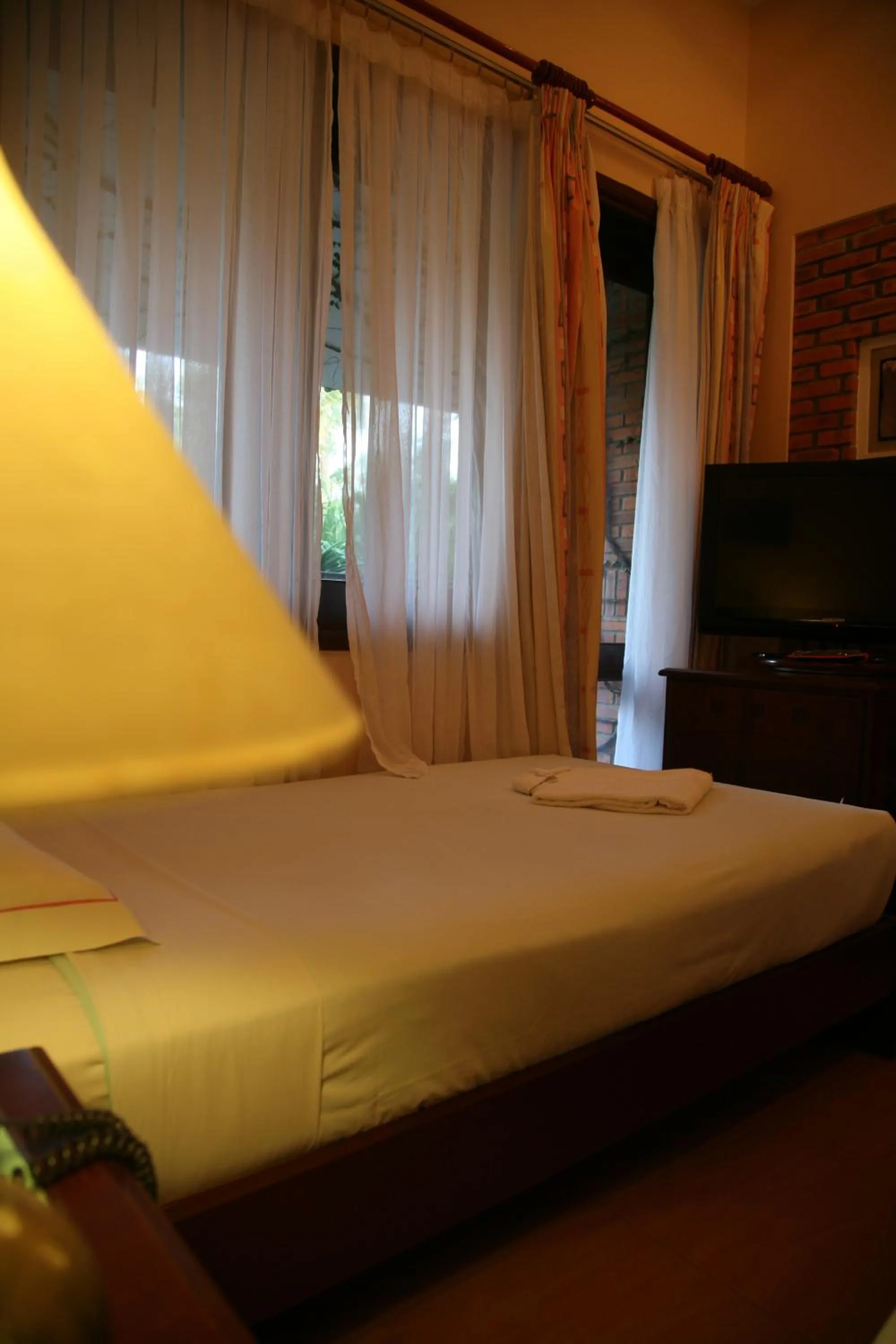 Bedroom, Bed in Mui Ne Resort