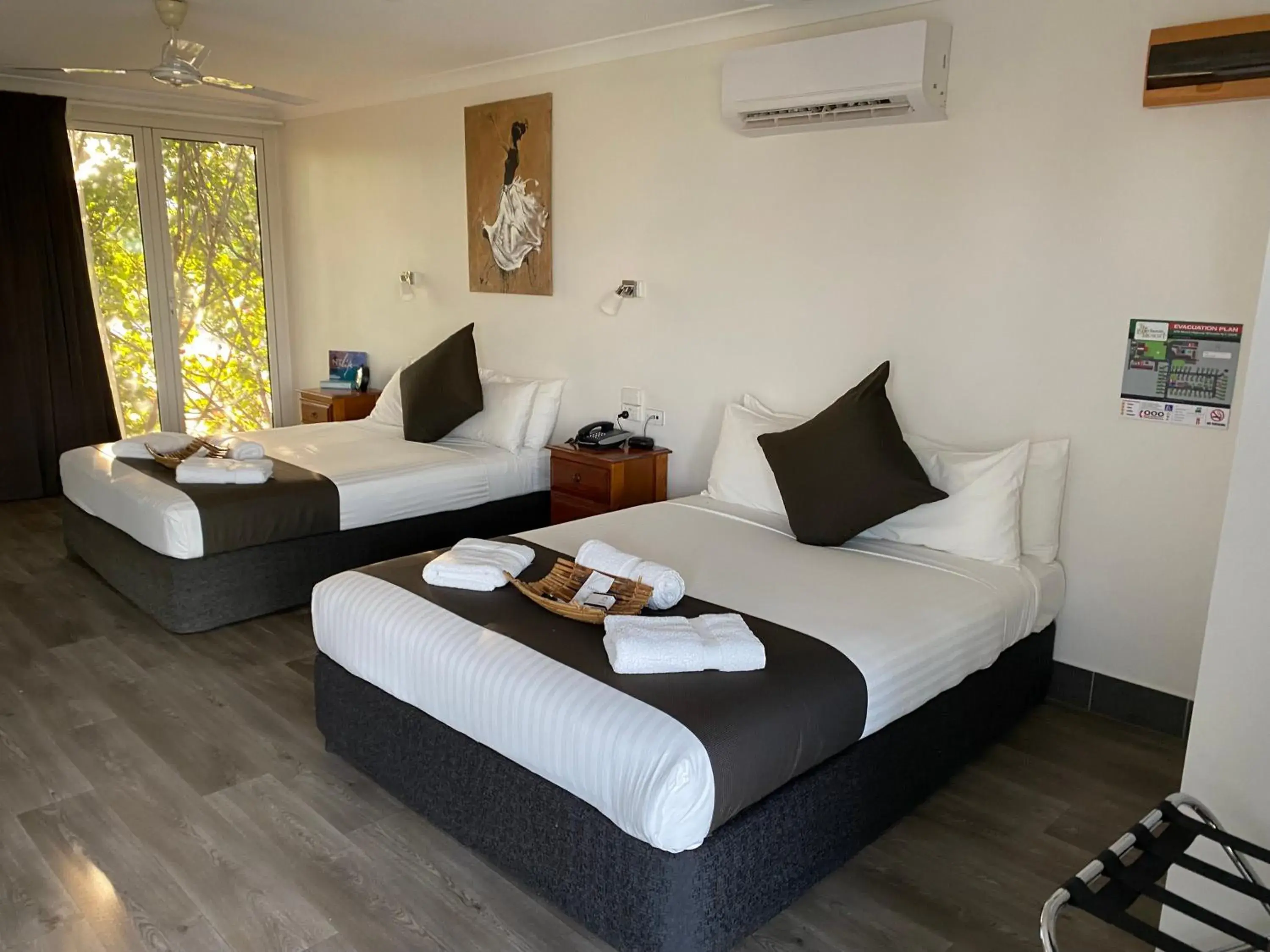 Bedroom, Bed in Darwin Resort Bedroom, Bed in Darwin Resort