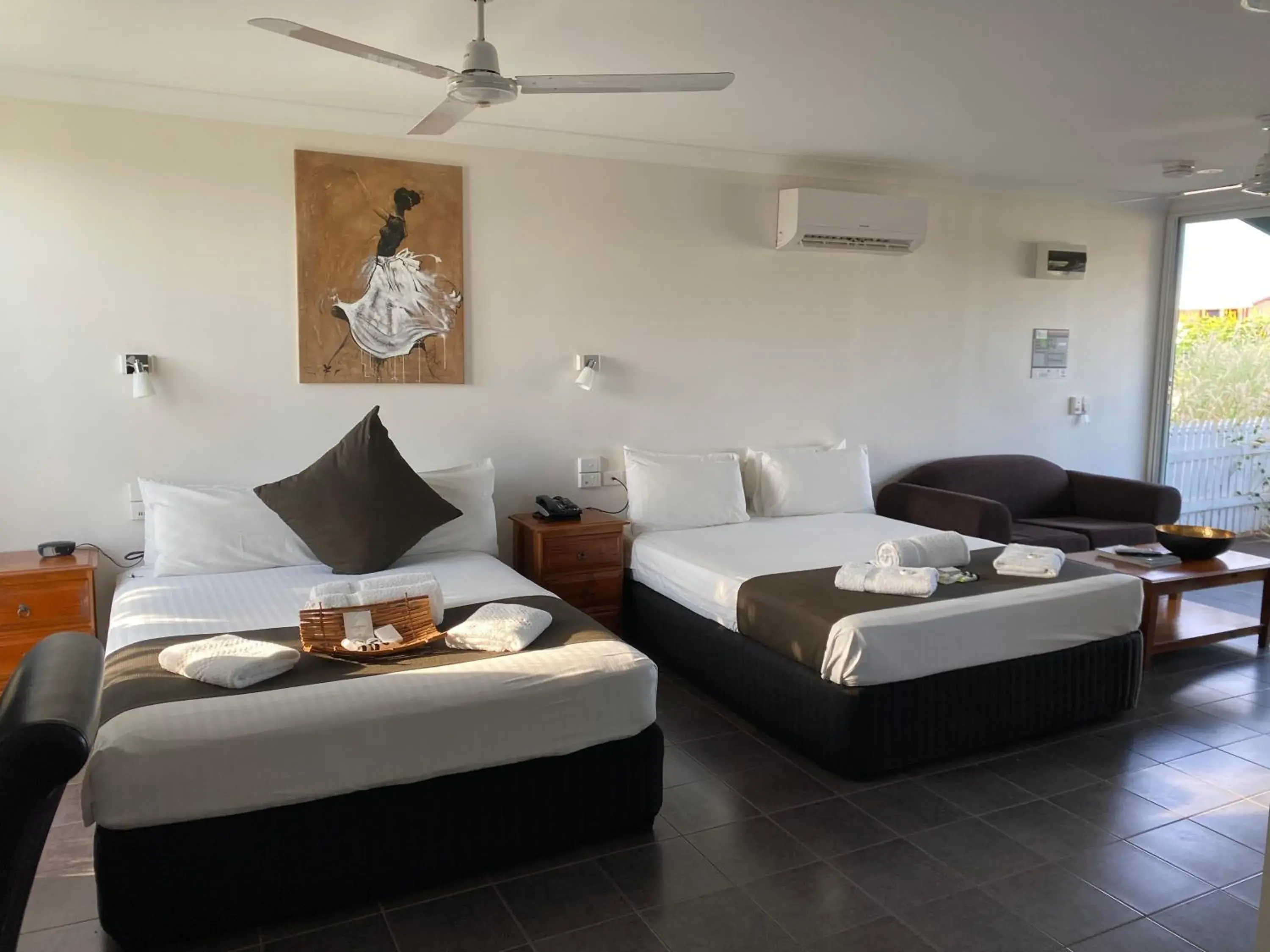 Bed in Darwin Resort Bed in Darwin Resort