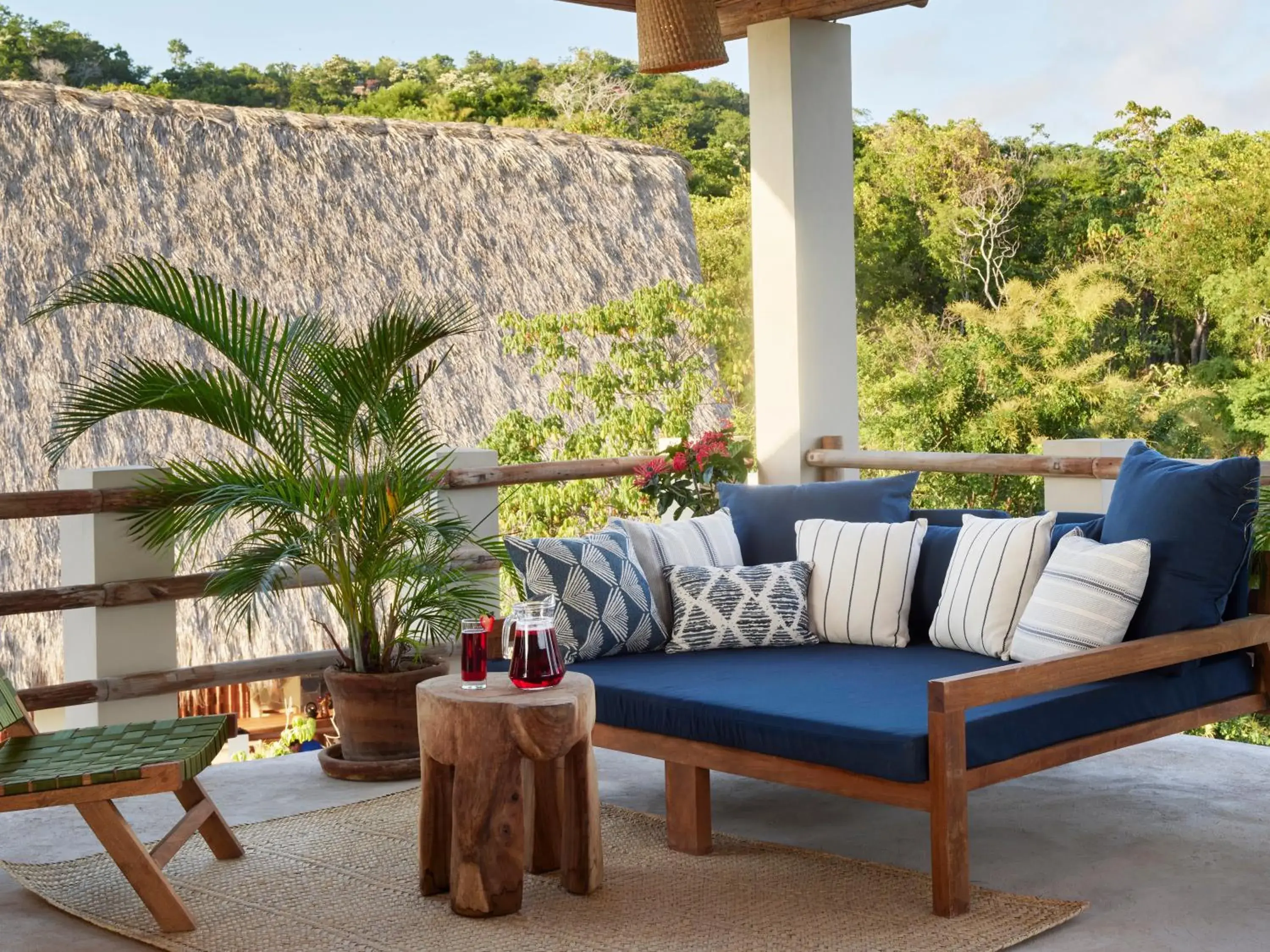 Restaurant/places to eat in Cocolia Hotel Restaurant/places to eat in Cocolia Hotel