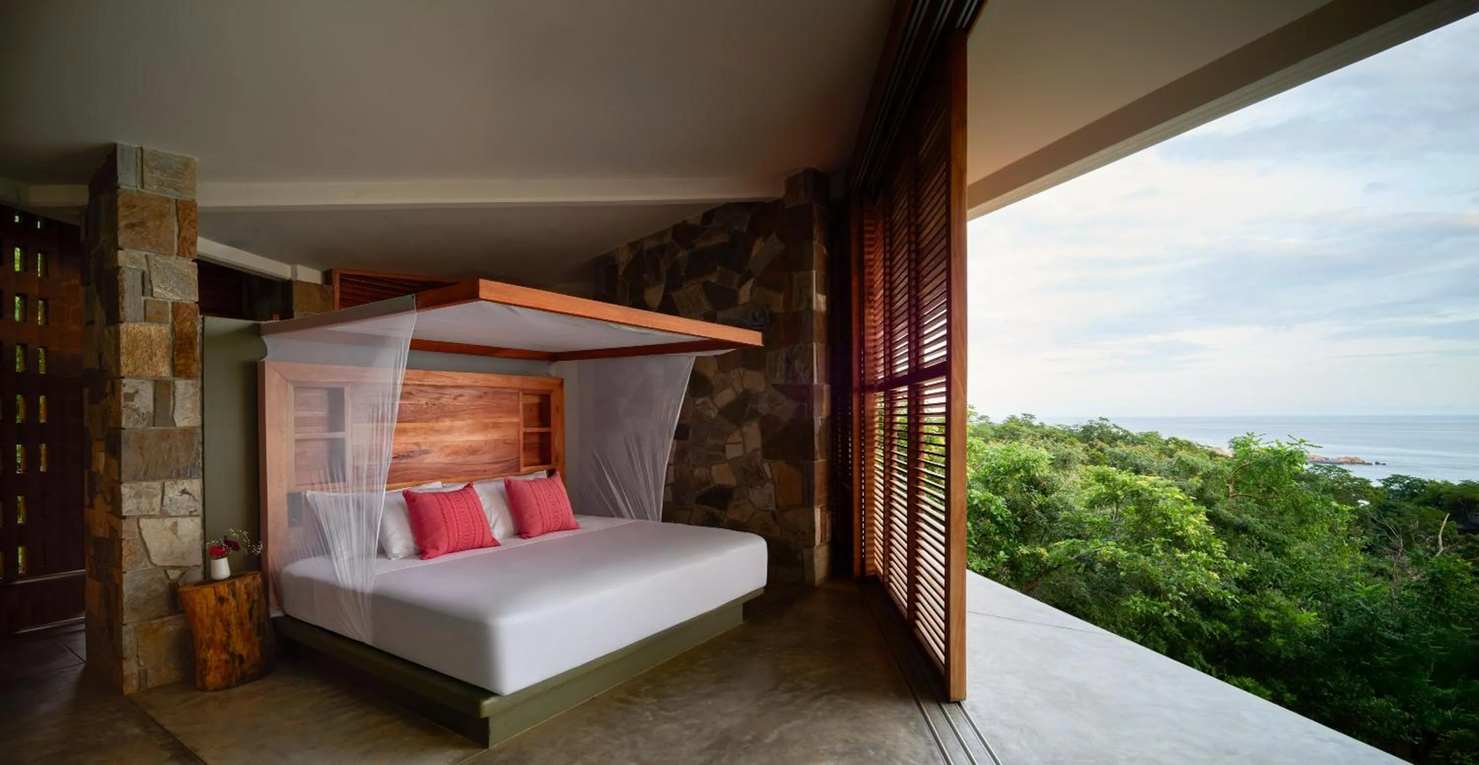 Bed in Cocolia Hotel