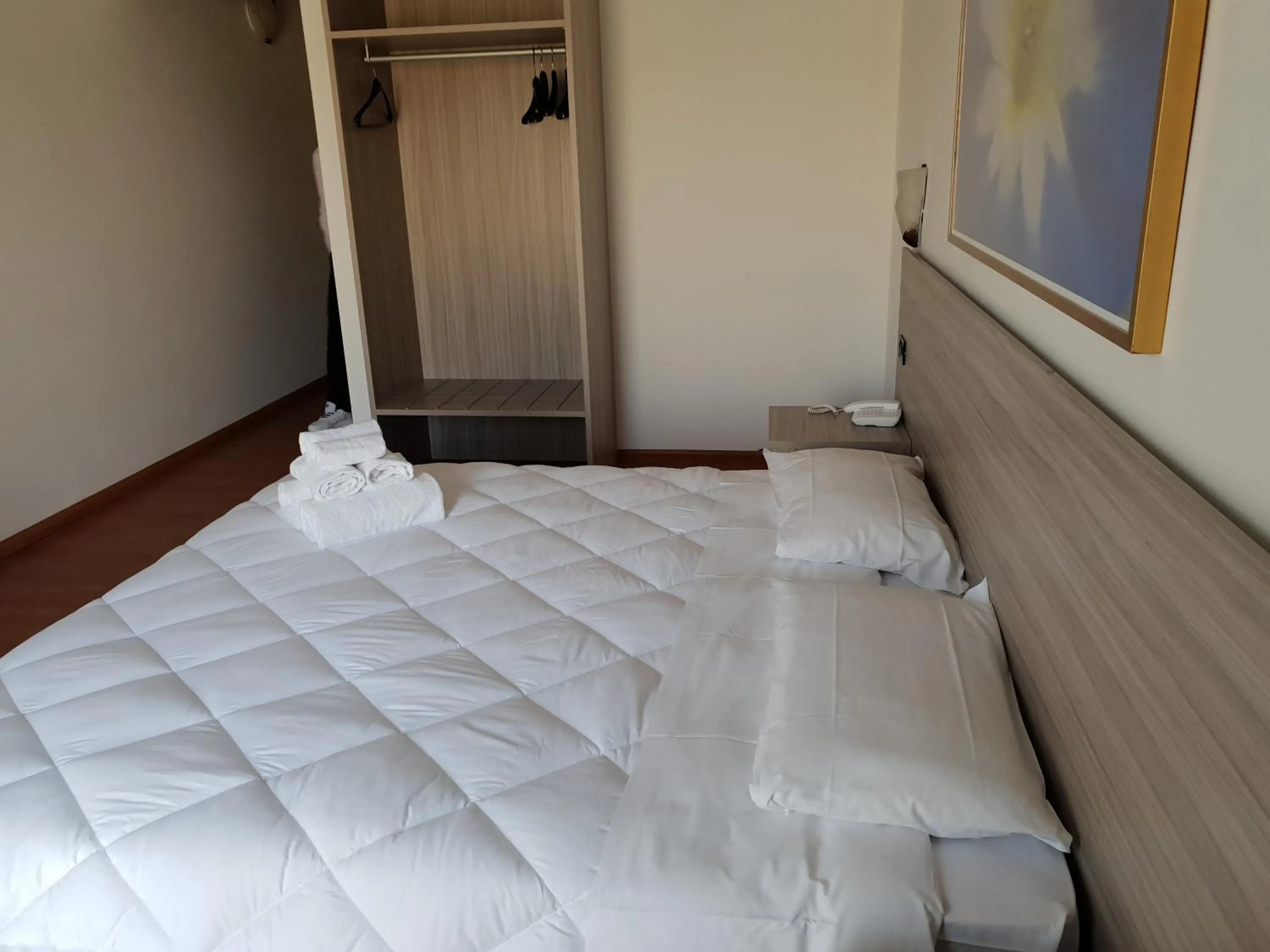 Bedroom, Bed in Risthotel Airport