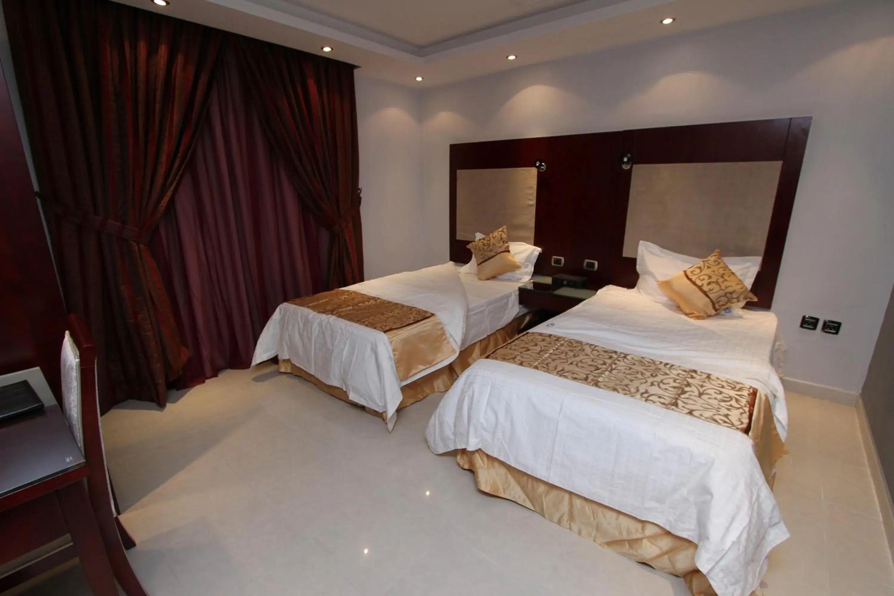 Bedroom, Bed in رؤوم إن للشقق المخدومة-Raoum Inn Serviced Apartments Bedroom, Bed in رؤوم إن للشقق المخدومة-Raoum Inn Serviced Apartments