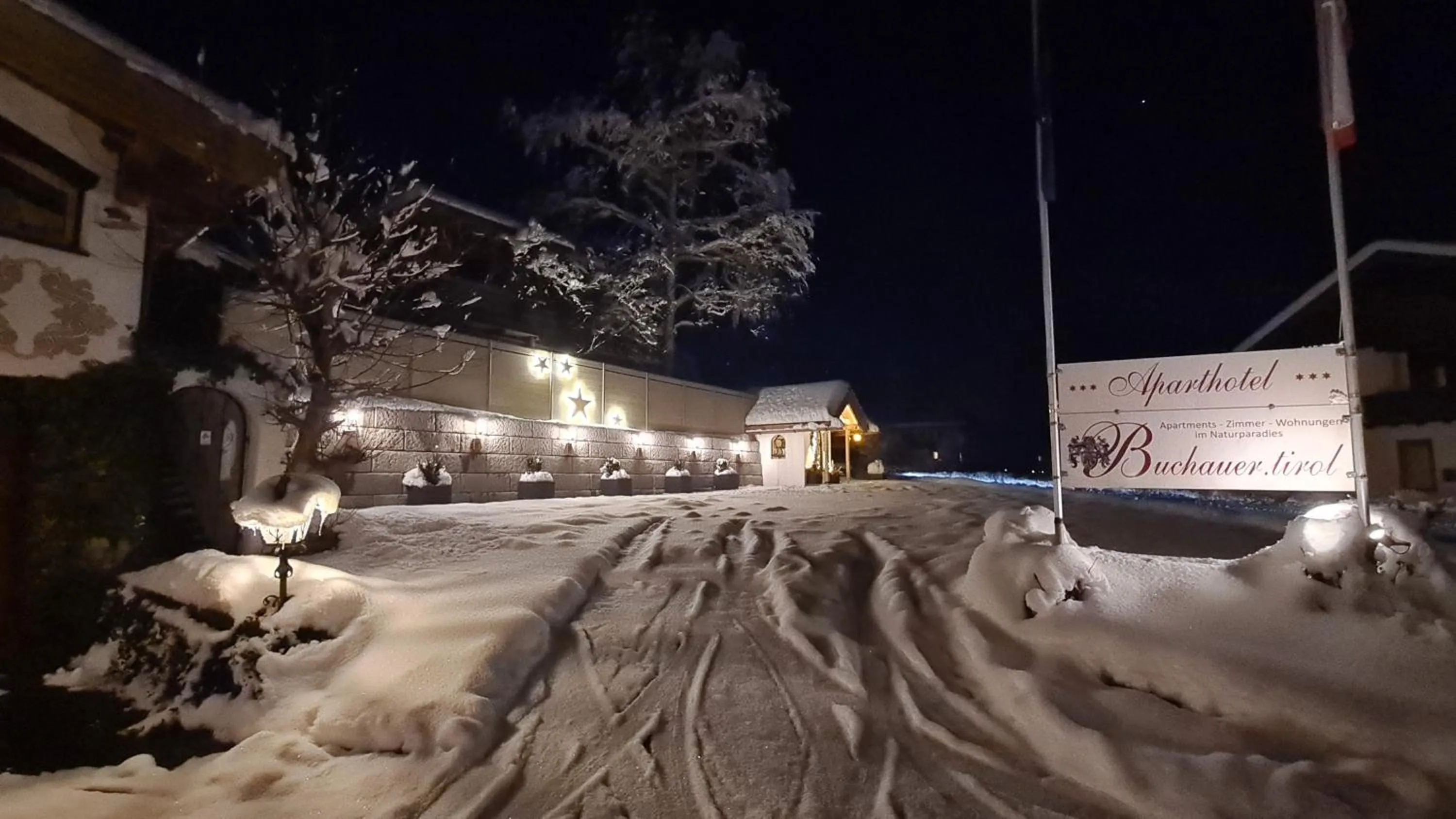 Property building in Aparthotel Buchauer-Tirol