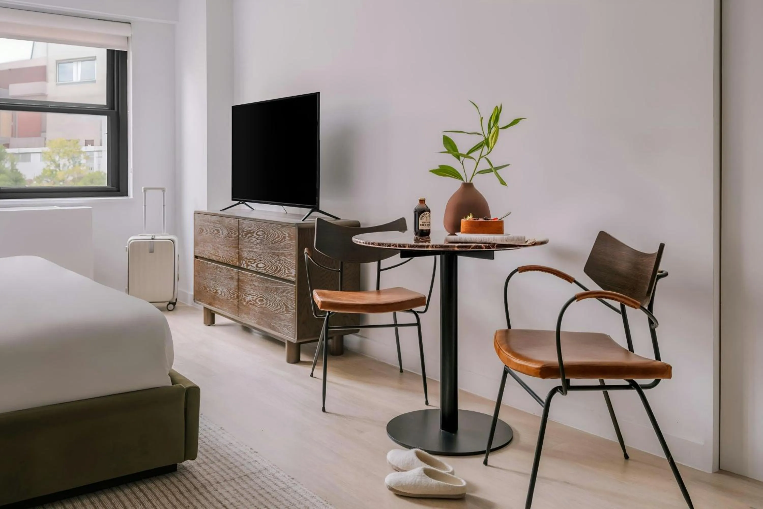 Photo of the whole room, Bed in Sonder by Marriott Bonvoy The Nash Apartments Midtown East