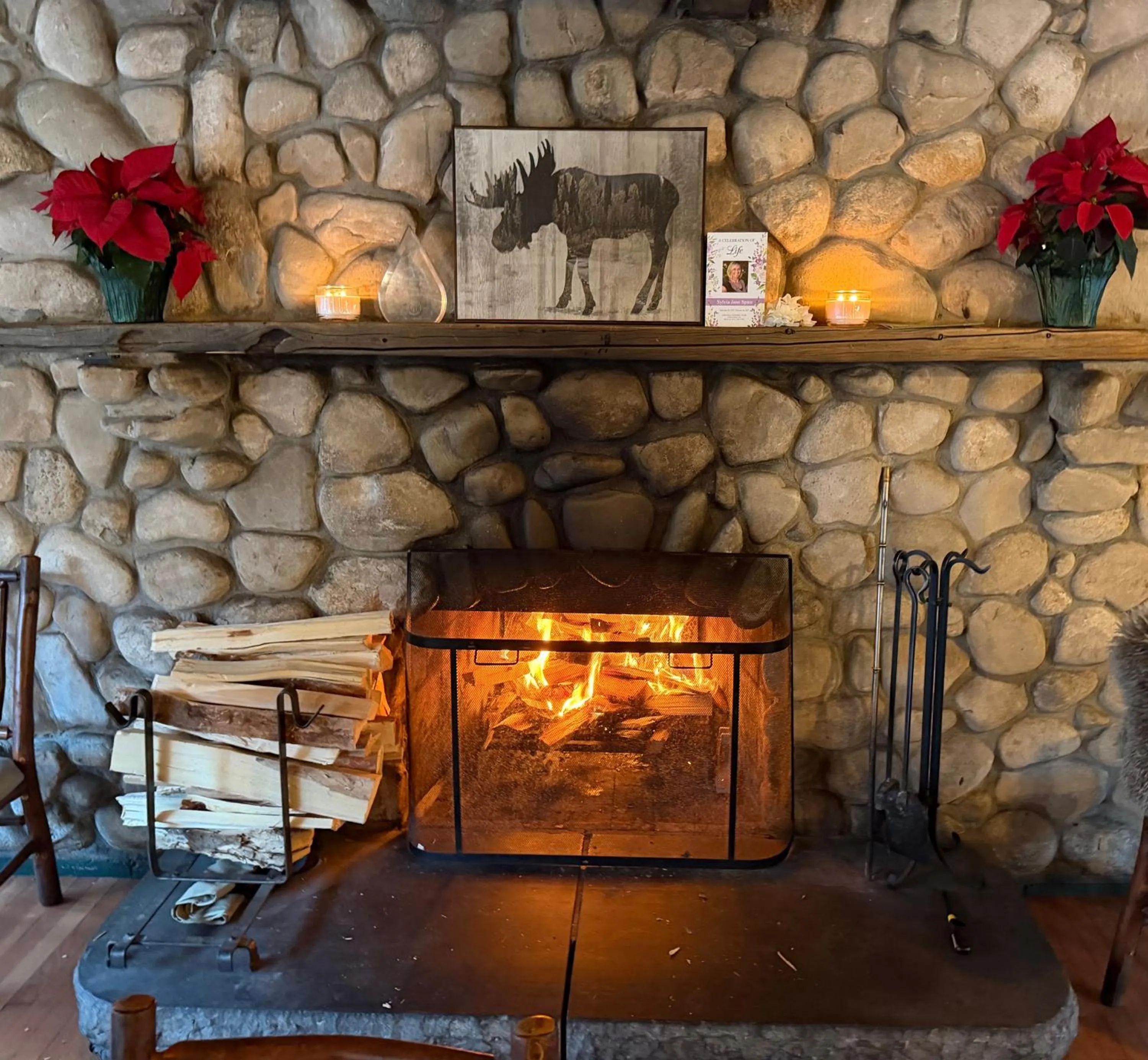 Silver Fork Lodge & Restaurant