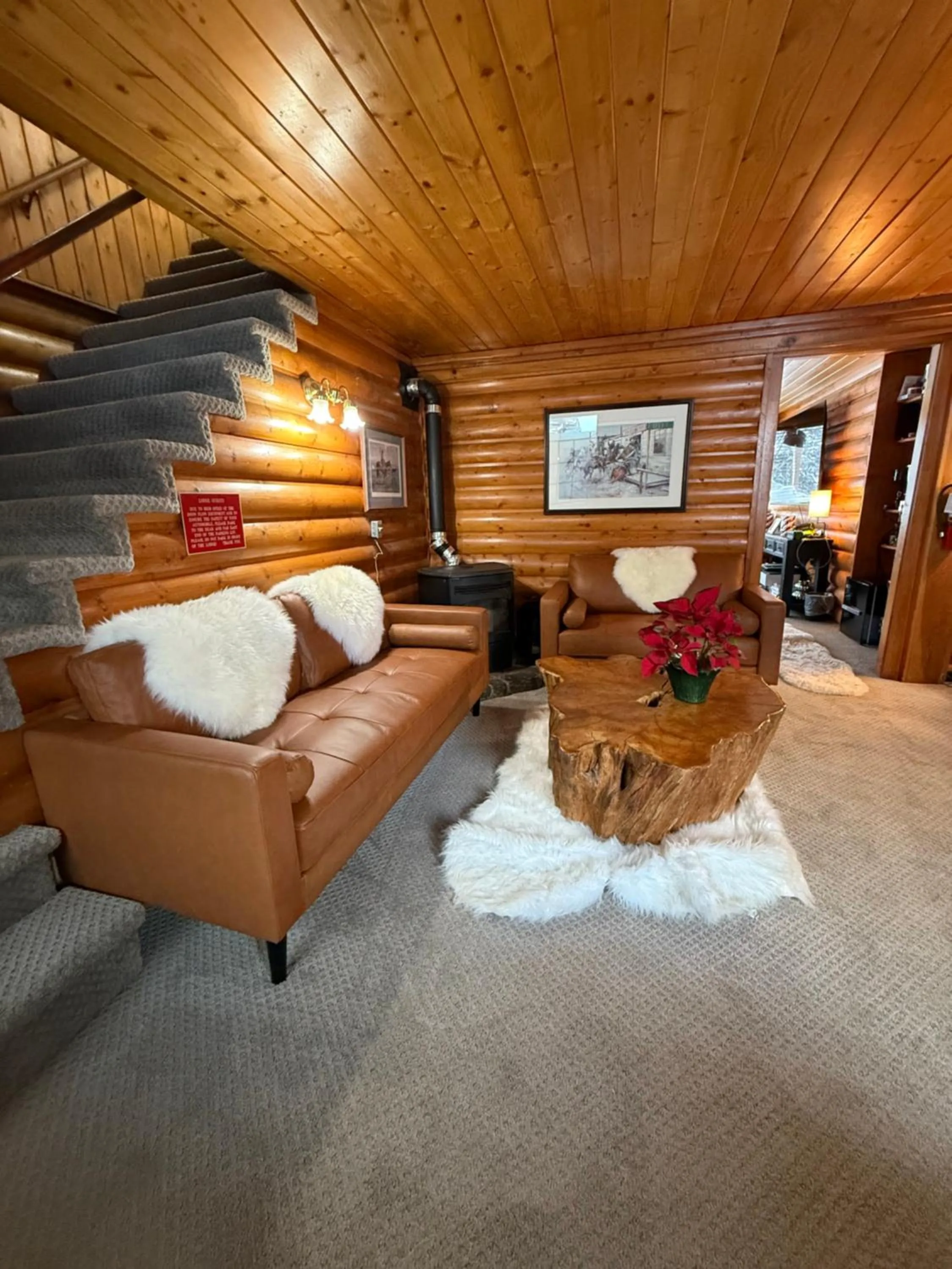 Lobby or reception in Silver Fork Lodge & Restaurant